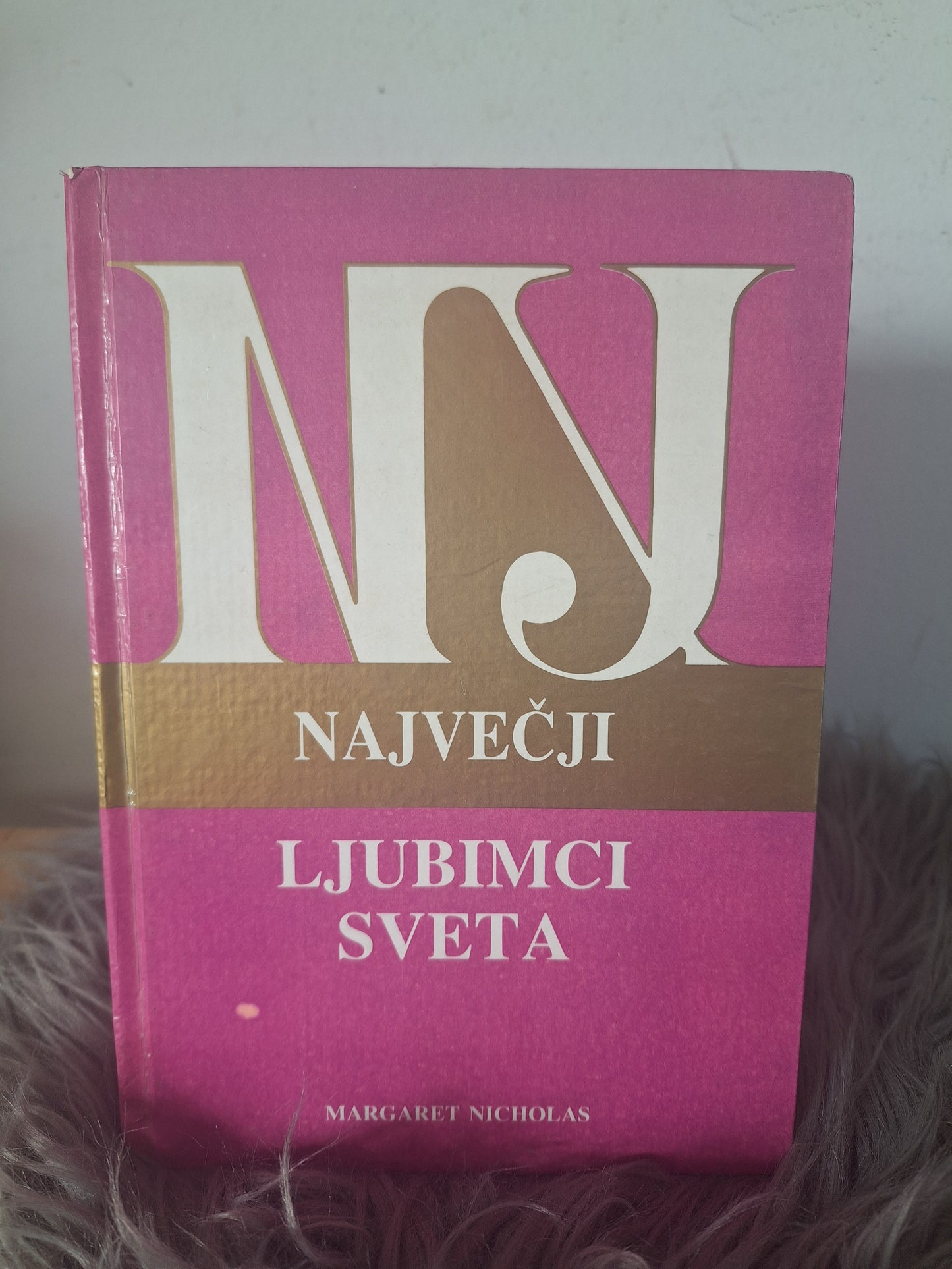 Najokrutnejši, Najhujše, Najuspešnejši ,Največje ,Največji ,Največje ,Najbolj ,Največje več avtorjev