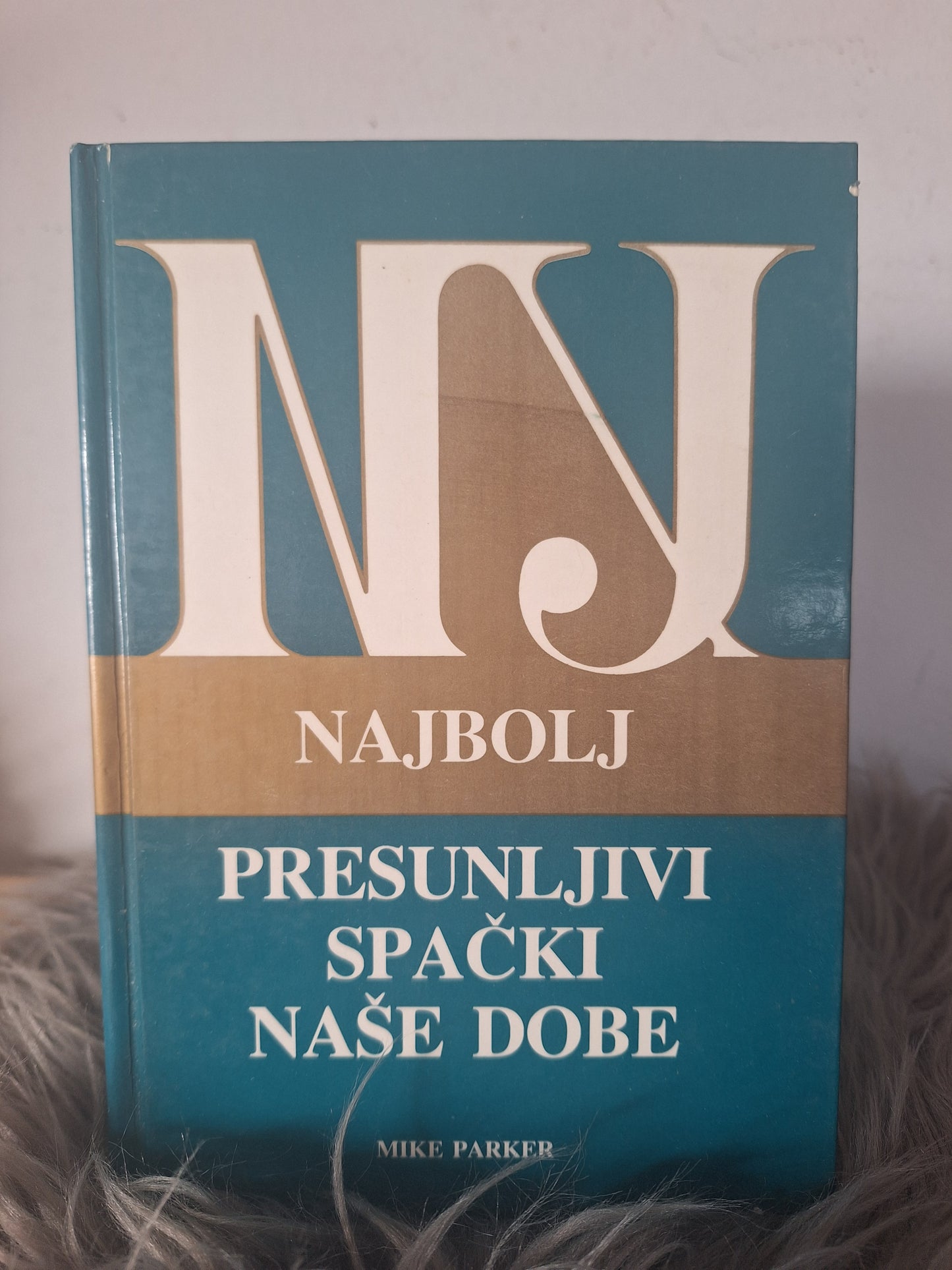 Najokrutnejši, Najhujše, Najuspešnejši ,Največje ,Največji ,Največje ,Najbolj ,Največje več avtorjev