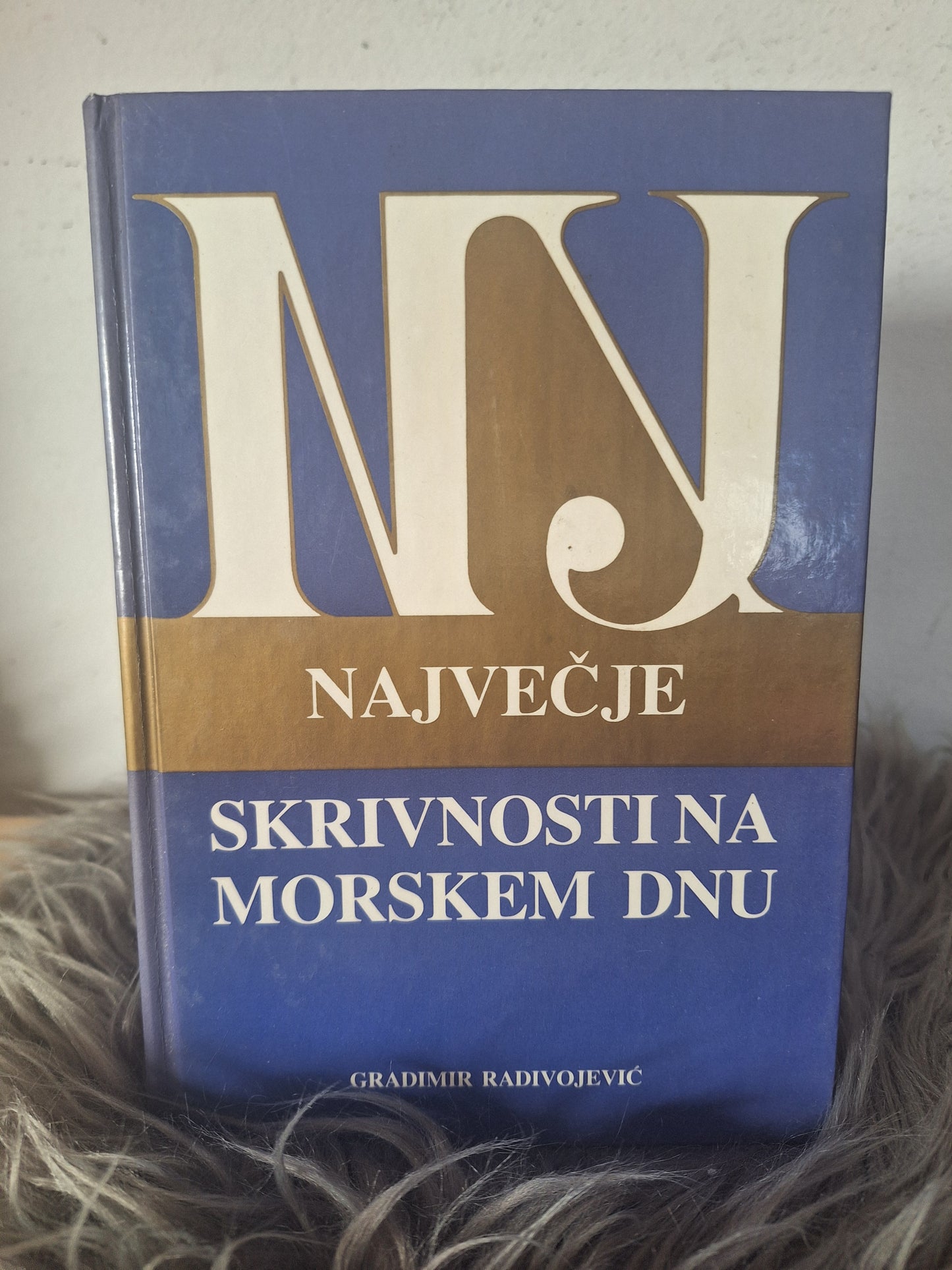 Najokrutnejši, Najhujše, Najuspešnejši ,Največje ,Največji ,Največje ,Najbolj ,Največje več avtorjev