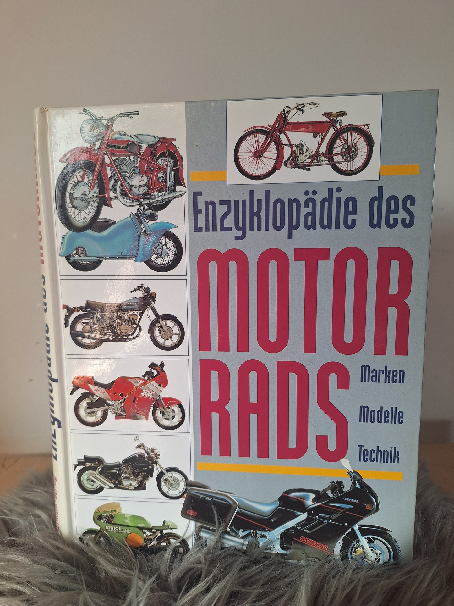 Enzyklopadie des Motor Rads  več avtorjev