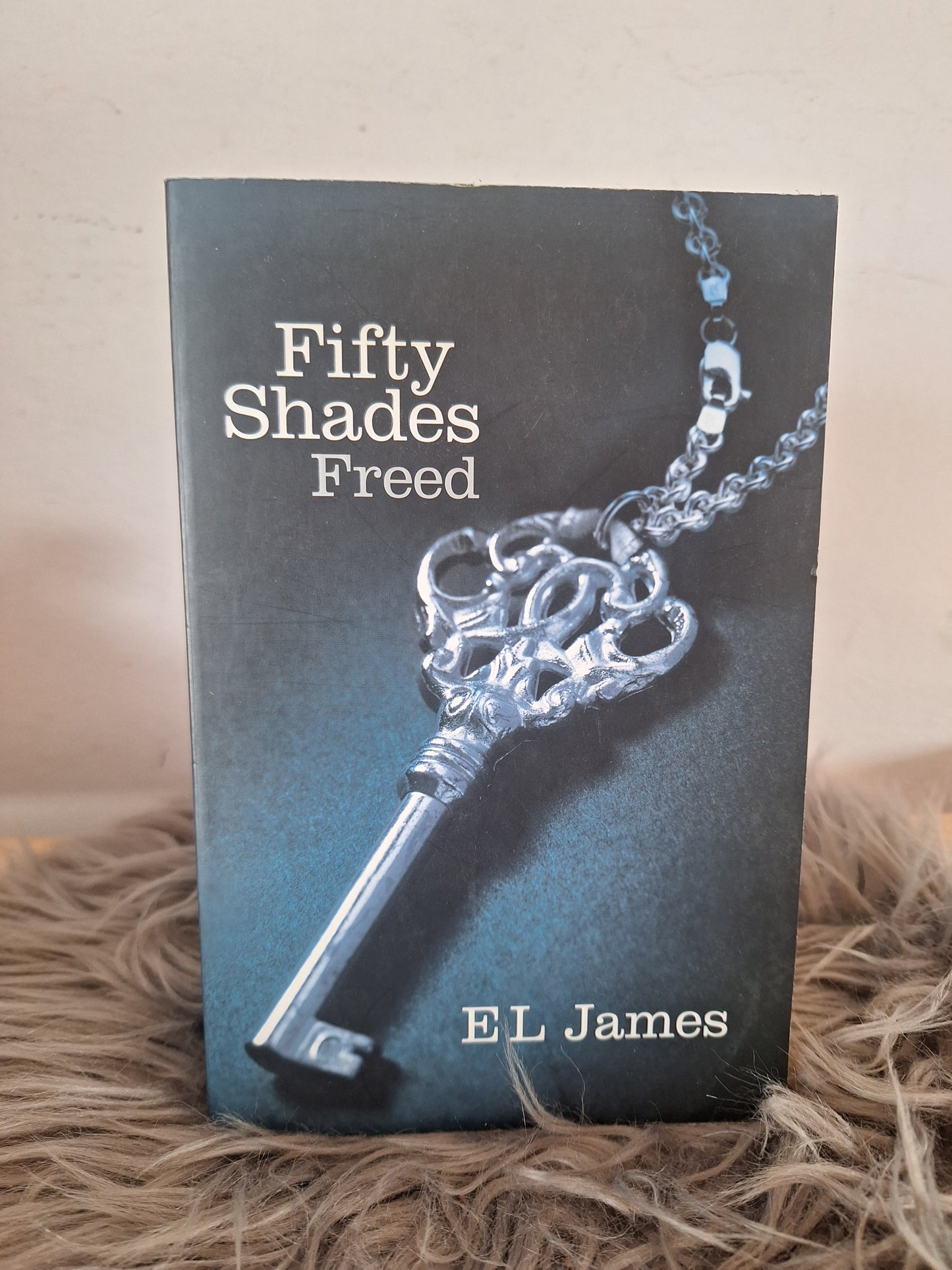 Fifty Shades of Grey , Darker, Freed El James