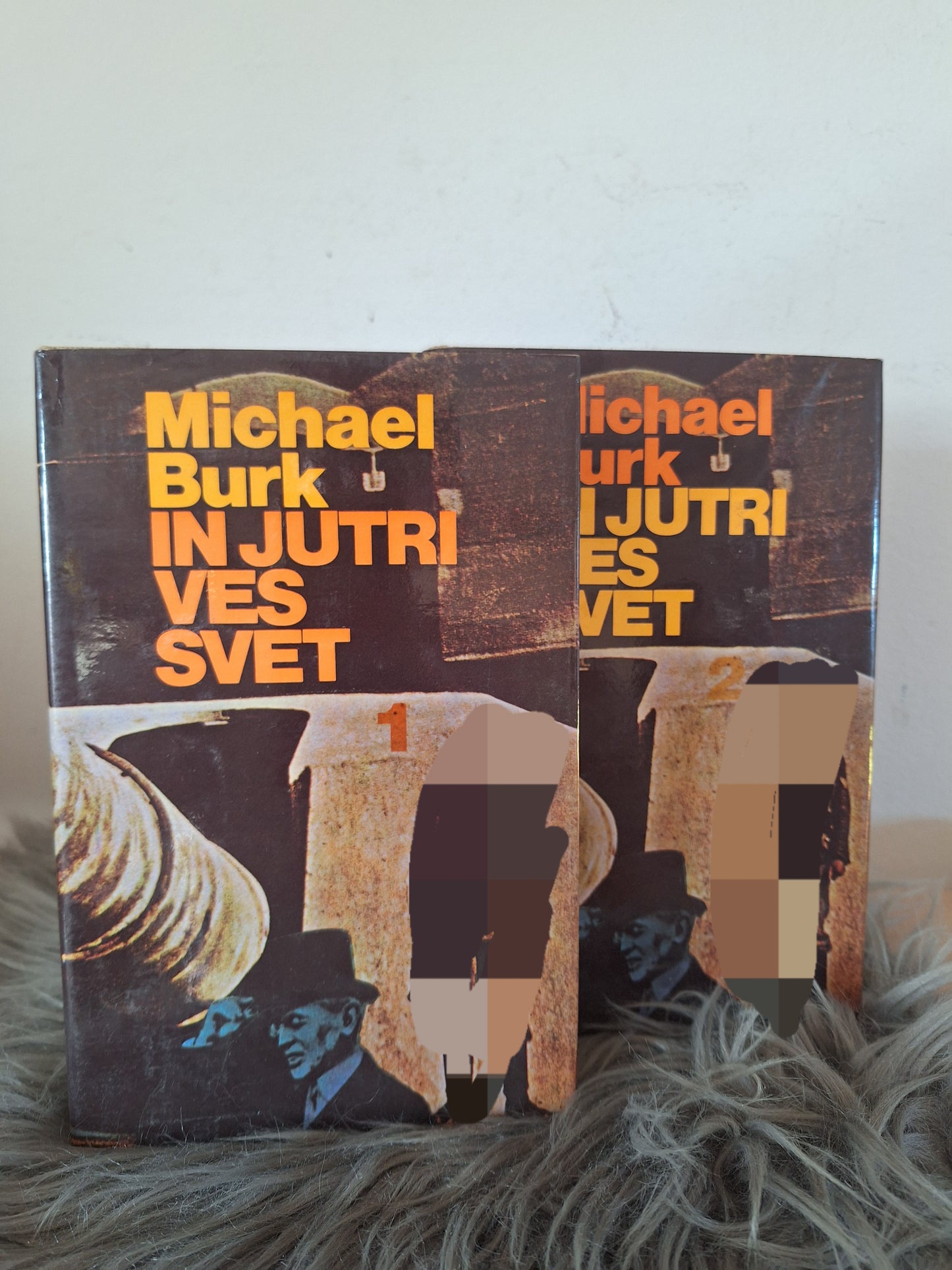 In jutri ves svet 1, 2 Michael Burk