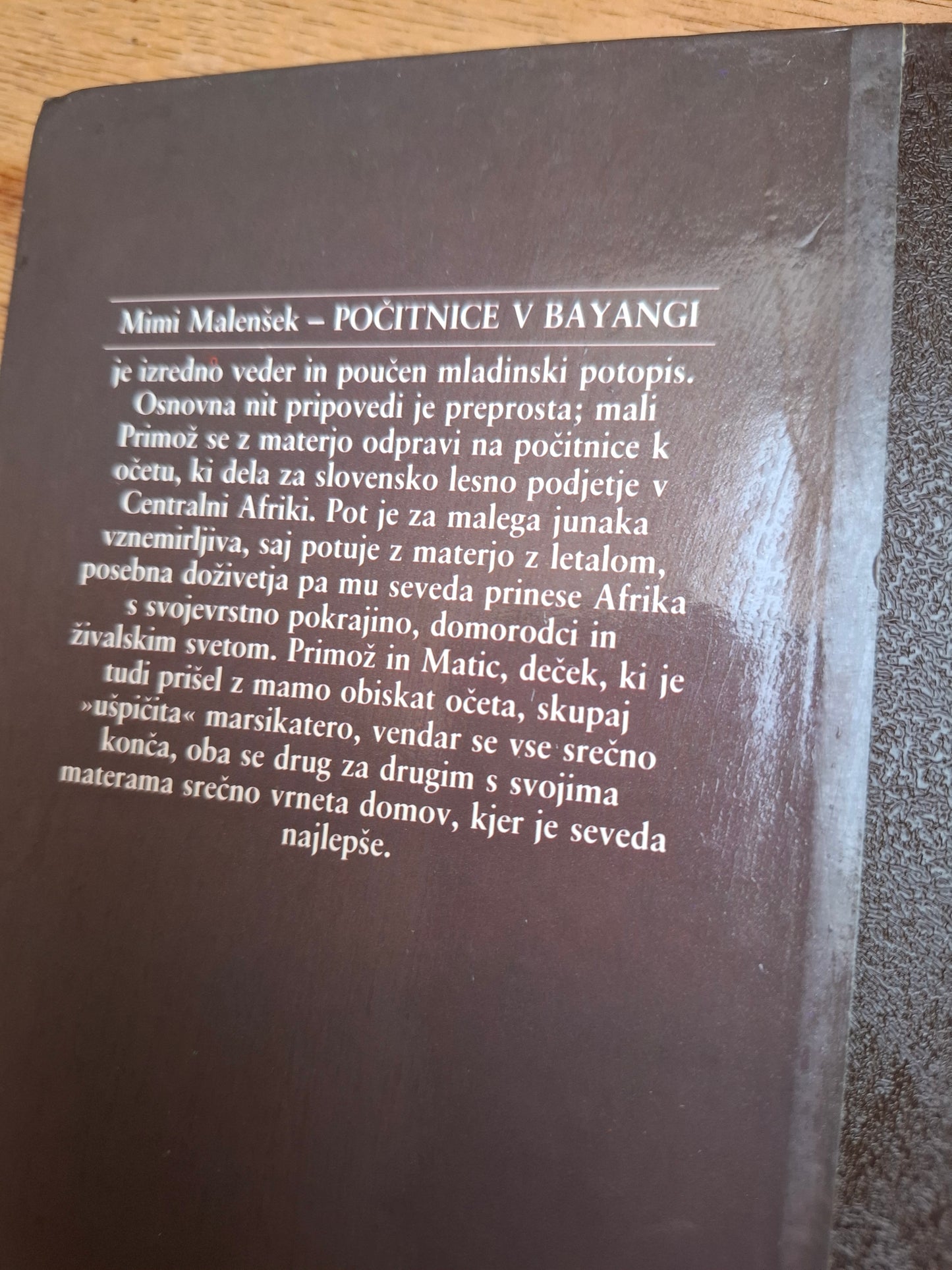 Počitnice v Bayangi Mimi Malenšek