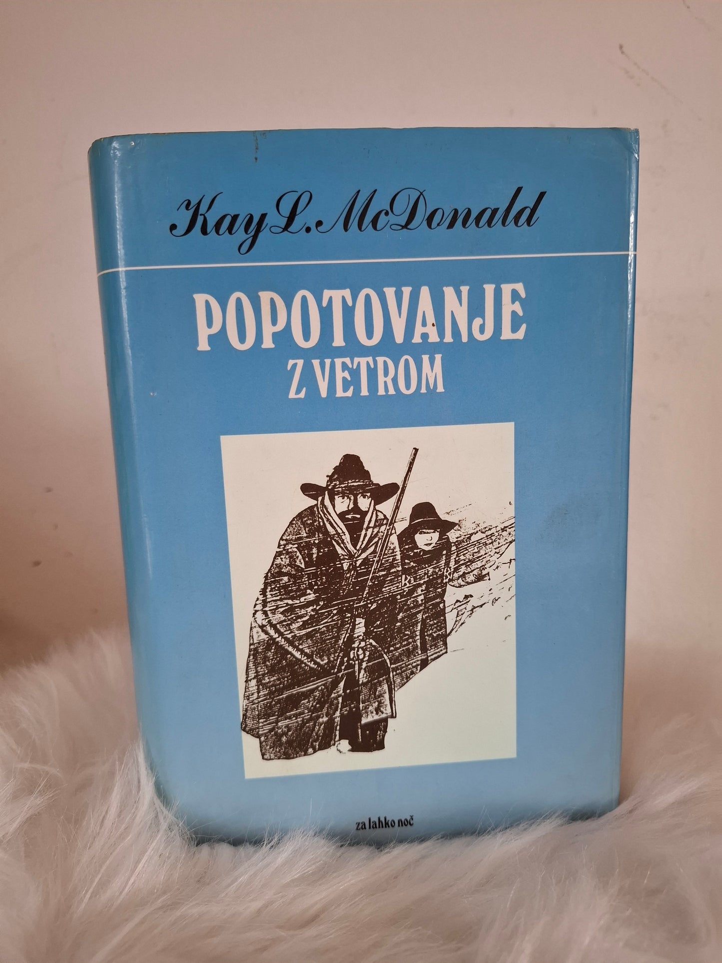 Popotovanje z vetrom, Kay. L. McDonald