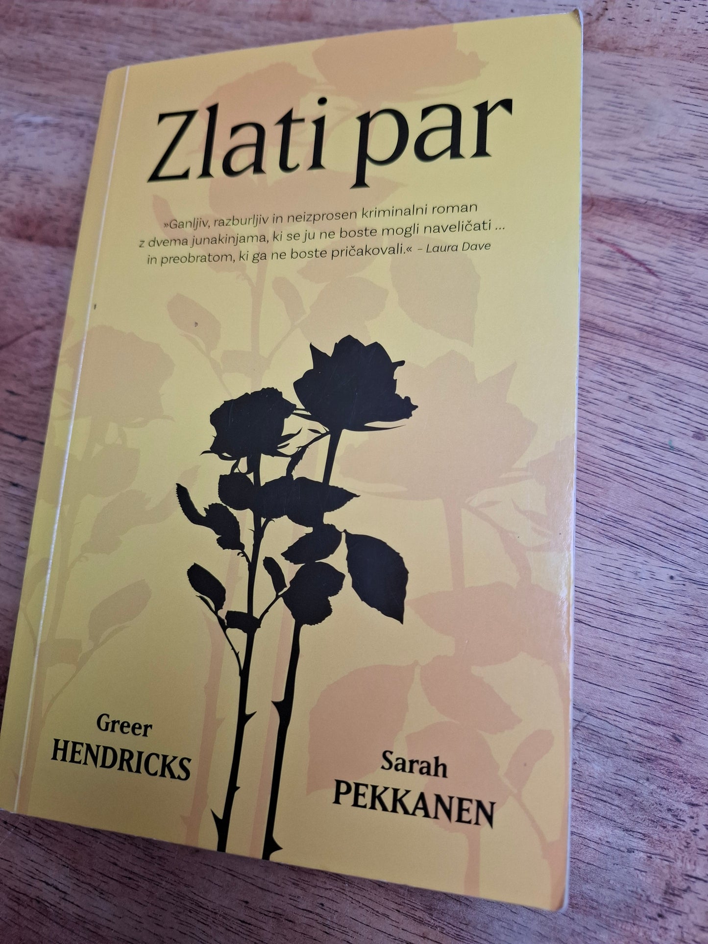 Zlati par  Greer Hendricks  Sarah Pekkanen