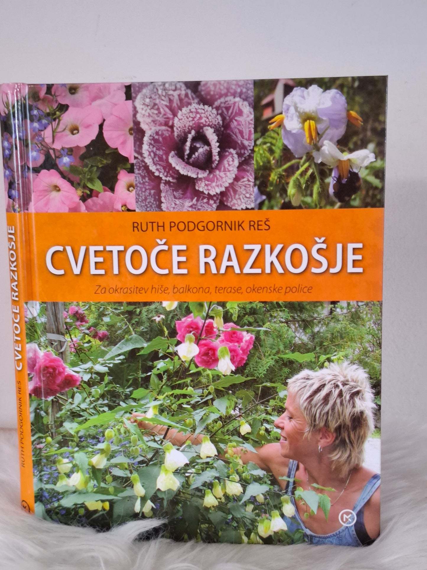 Cvetoče okrasje, Ruth Podgornik Reš