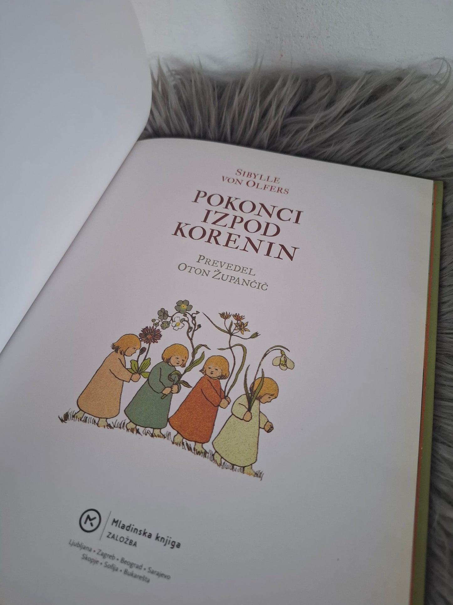 Pokonci izpod korenin Sibylle Von Olfers