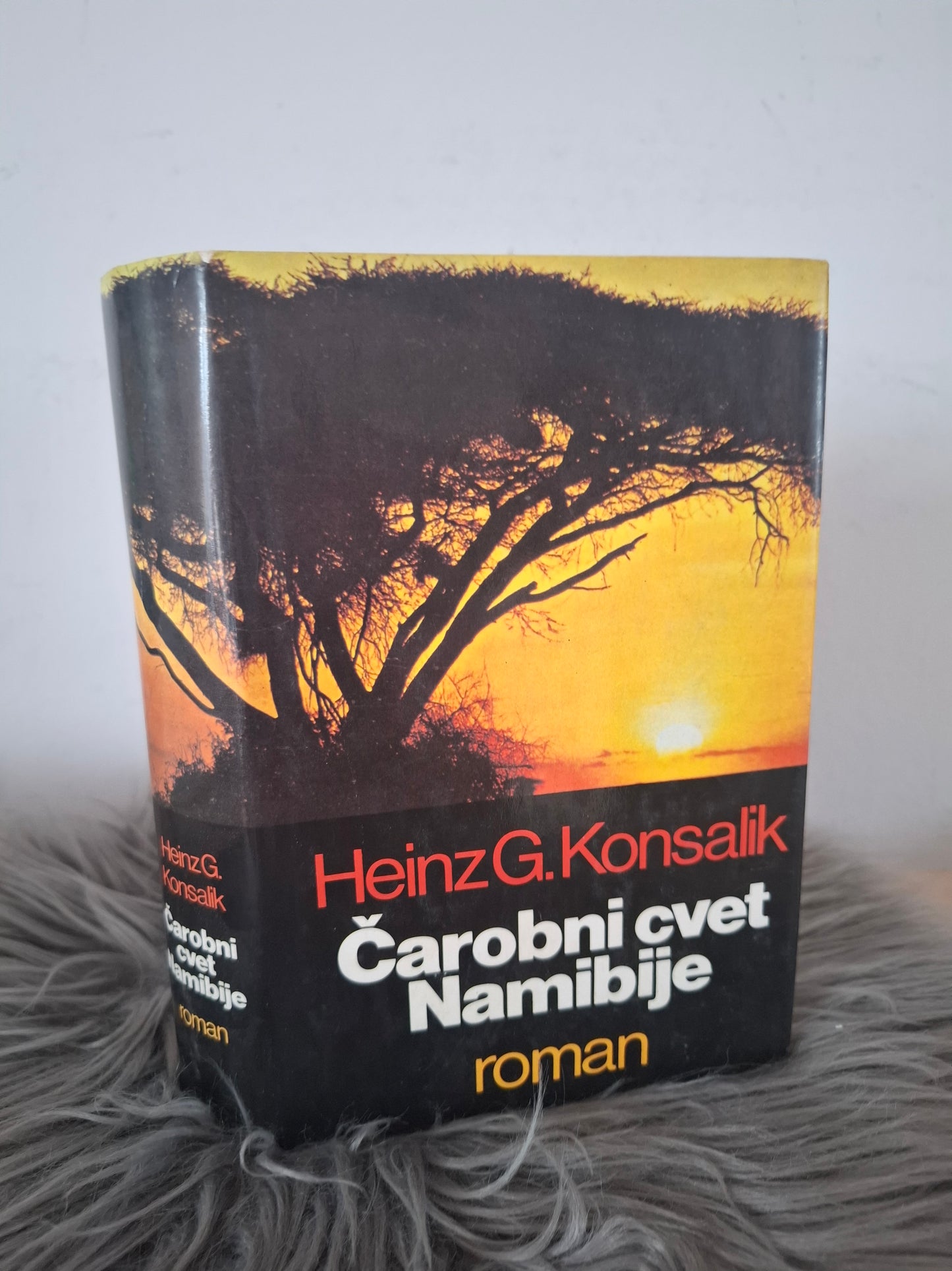 Čarobni cvet Namibije, Heinz G. Konsalik