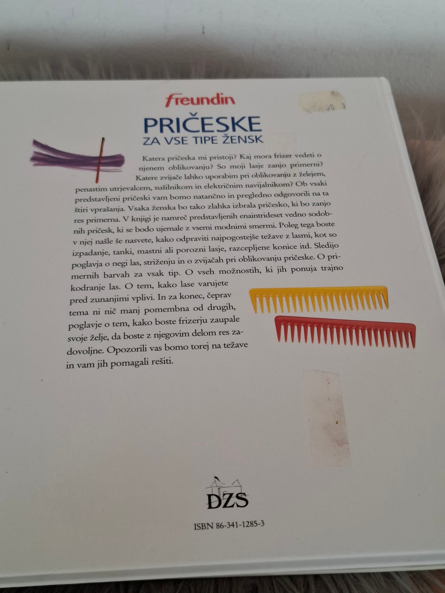 Priročniki Odkrijte svoj stil, Pričeske za vse tipe žensk, Umetnost ličenja Freundin