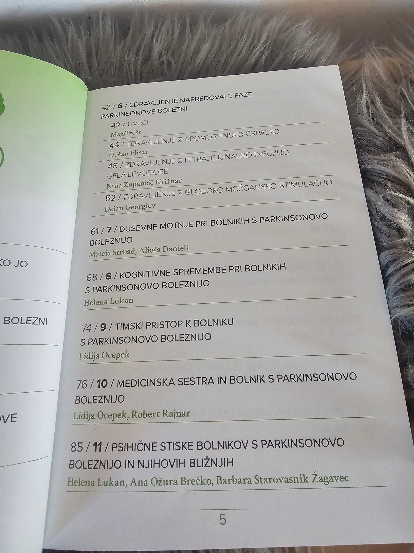 Kako živeti s parkinsonovo boleznijo več avtorjev
