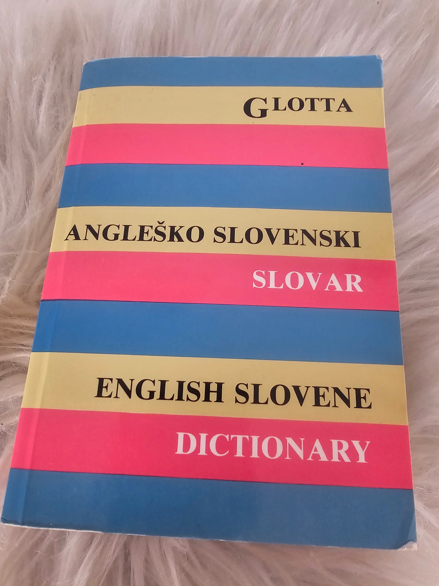 Angleško slovenski slovar English slovene dictionary Glotta