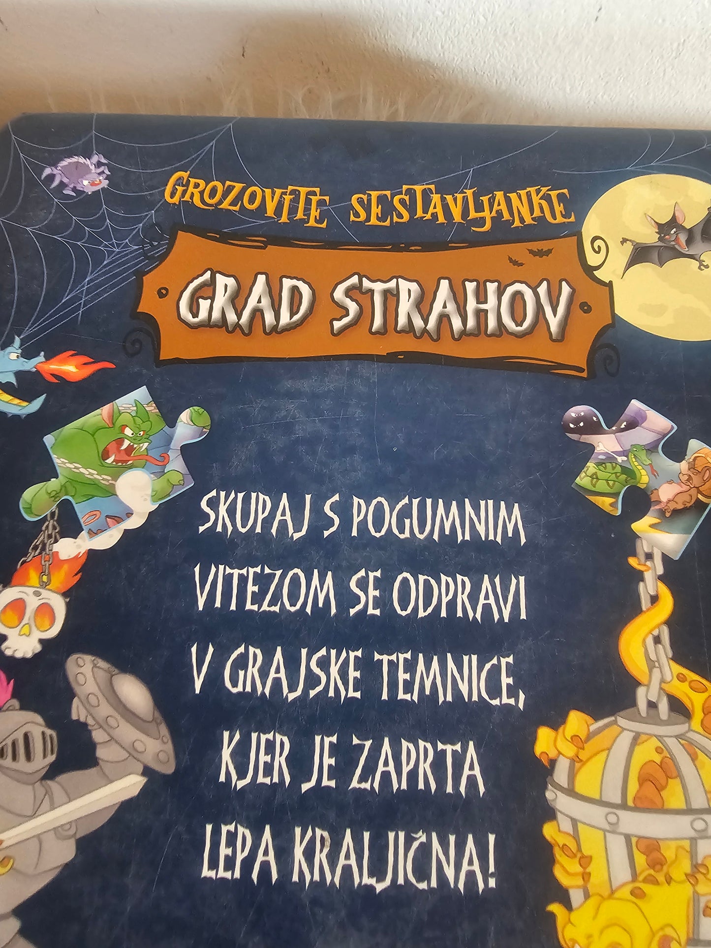 Grad strahov grozovite sestavljanke Založba Grahovac