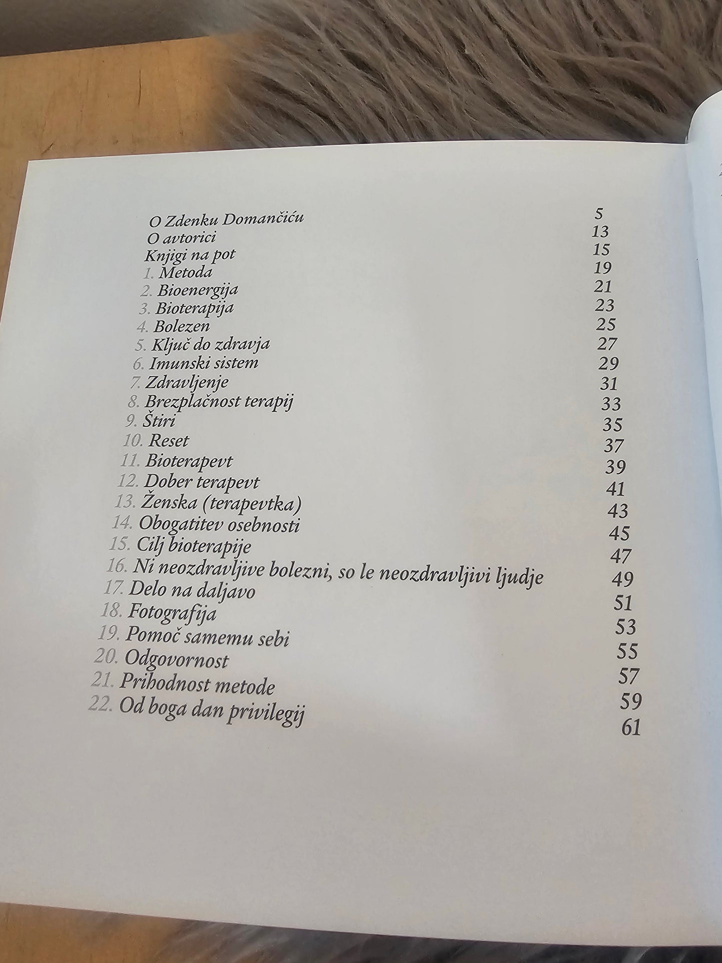 Morosti Zdenka Domančiča Simona Kolar Tomažič