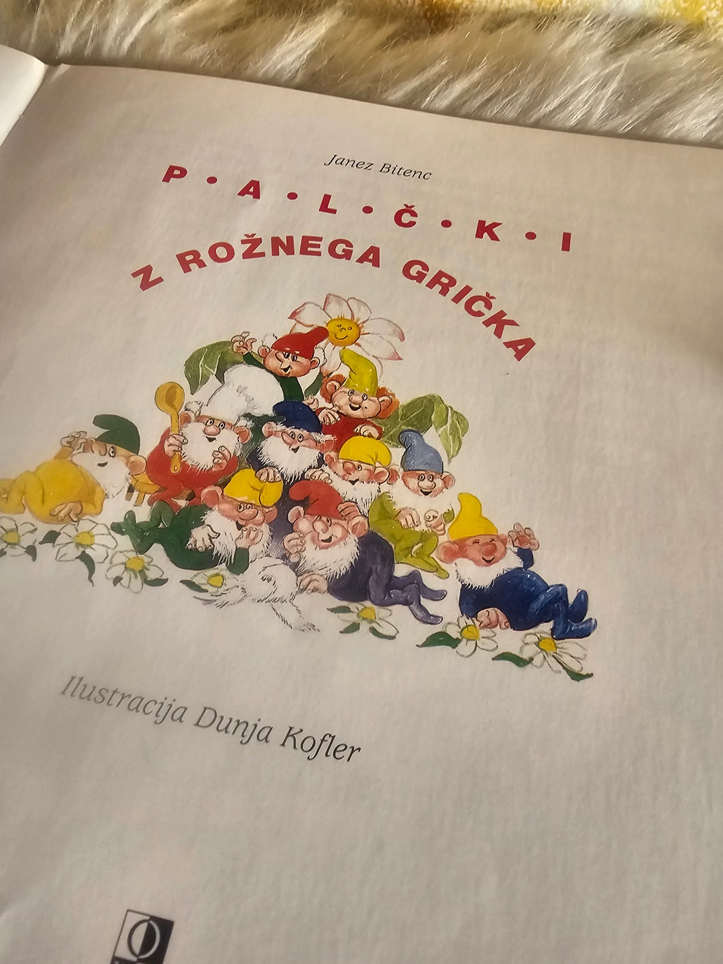 Palčki z rožnega grička Janez Bitenc Dunja Kofler