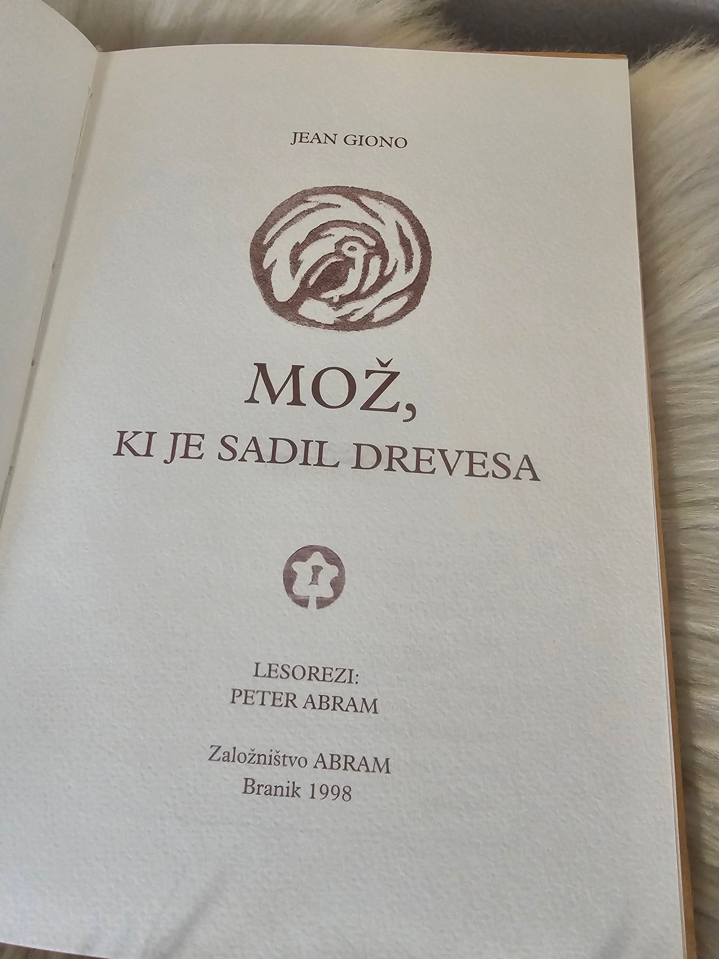 Mož, ki je sadi drevesa Jean Giono