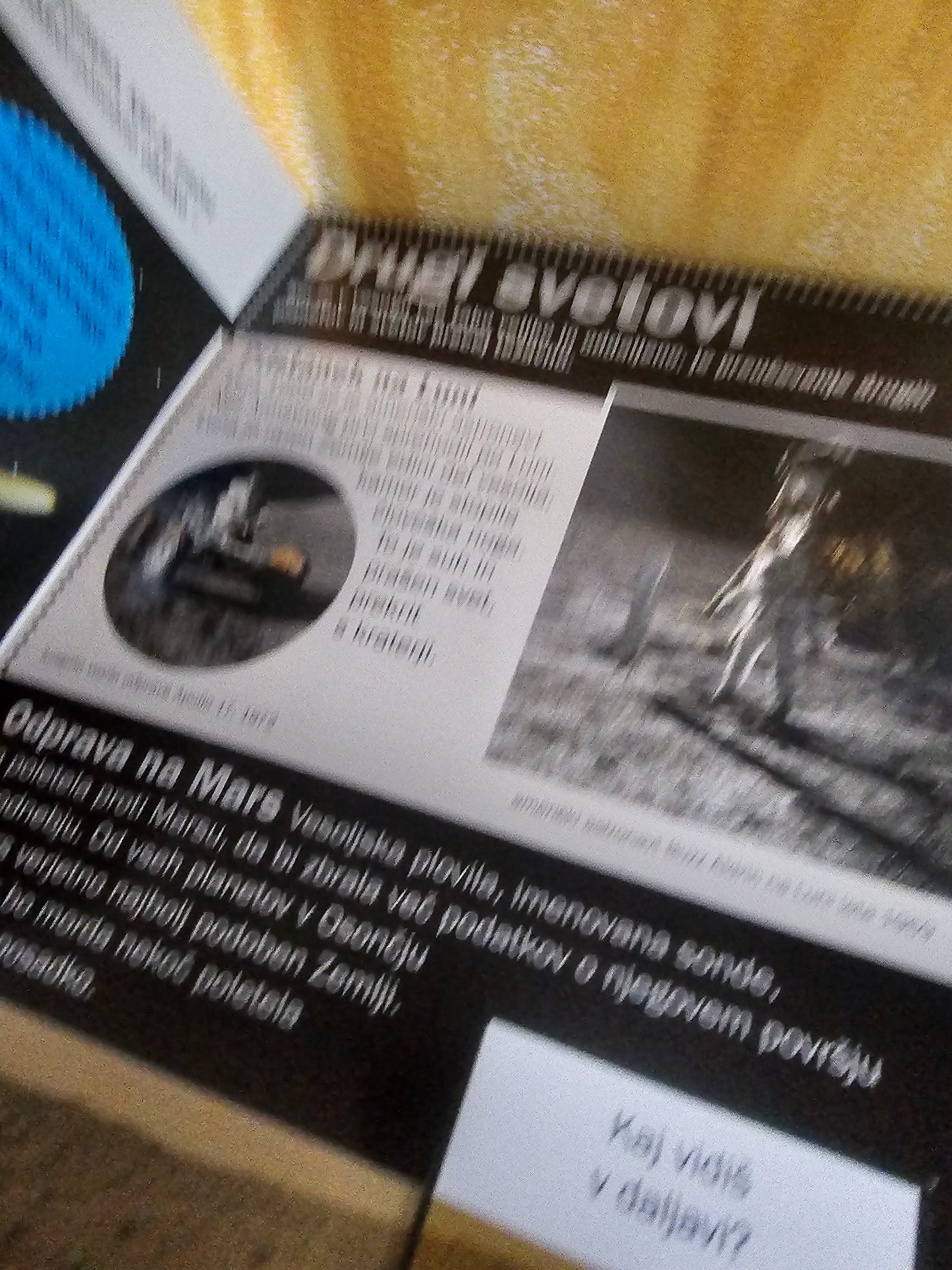 Vesolje veliko in dejavno Učila