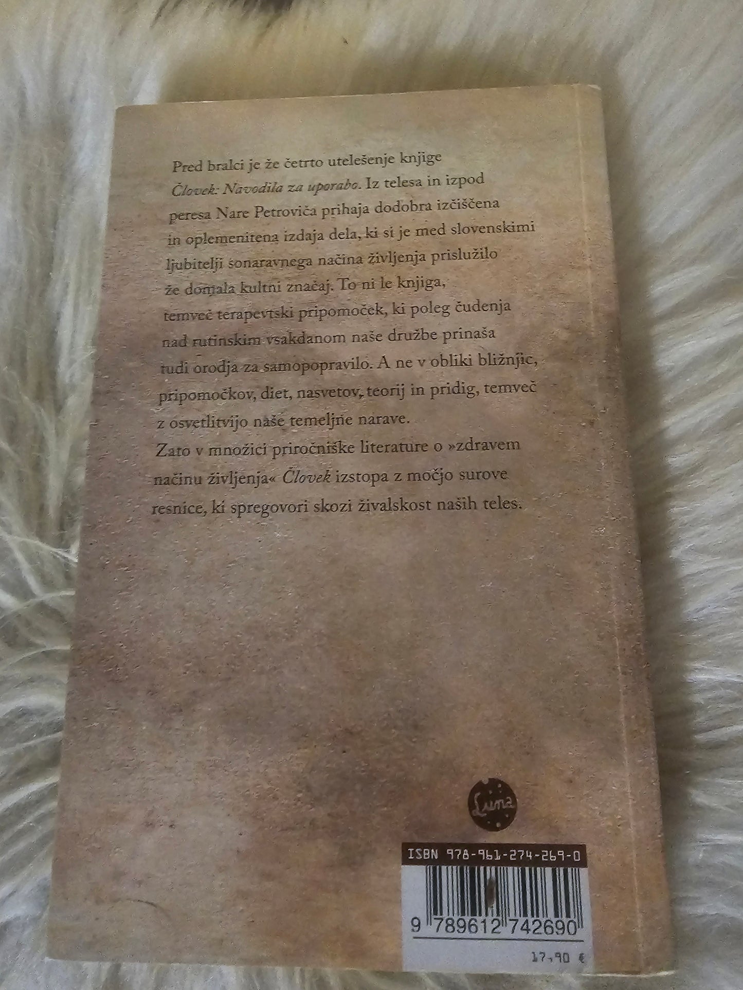 Človek navodila za uporabo Nara Petrovič