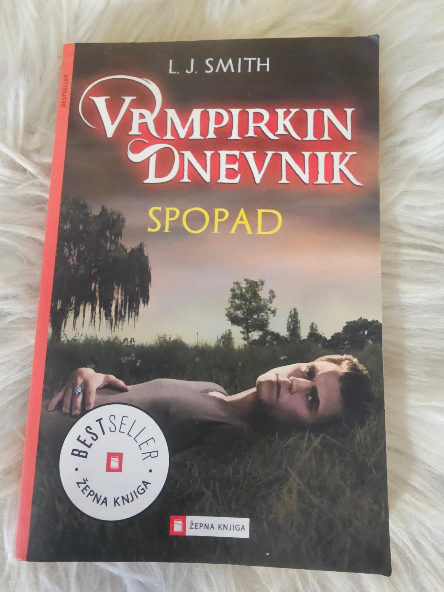 Vampirkin dnevnik Spopad  L. J. Smith