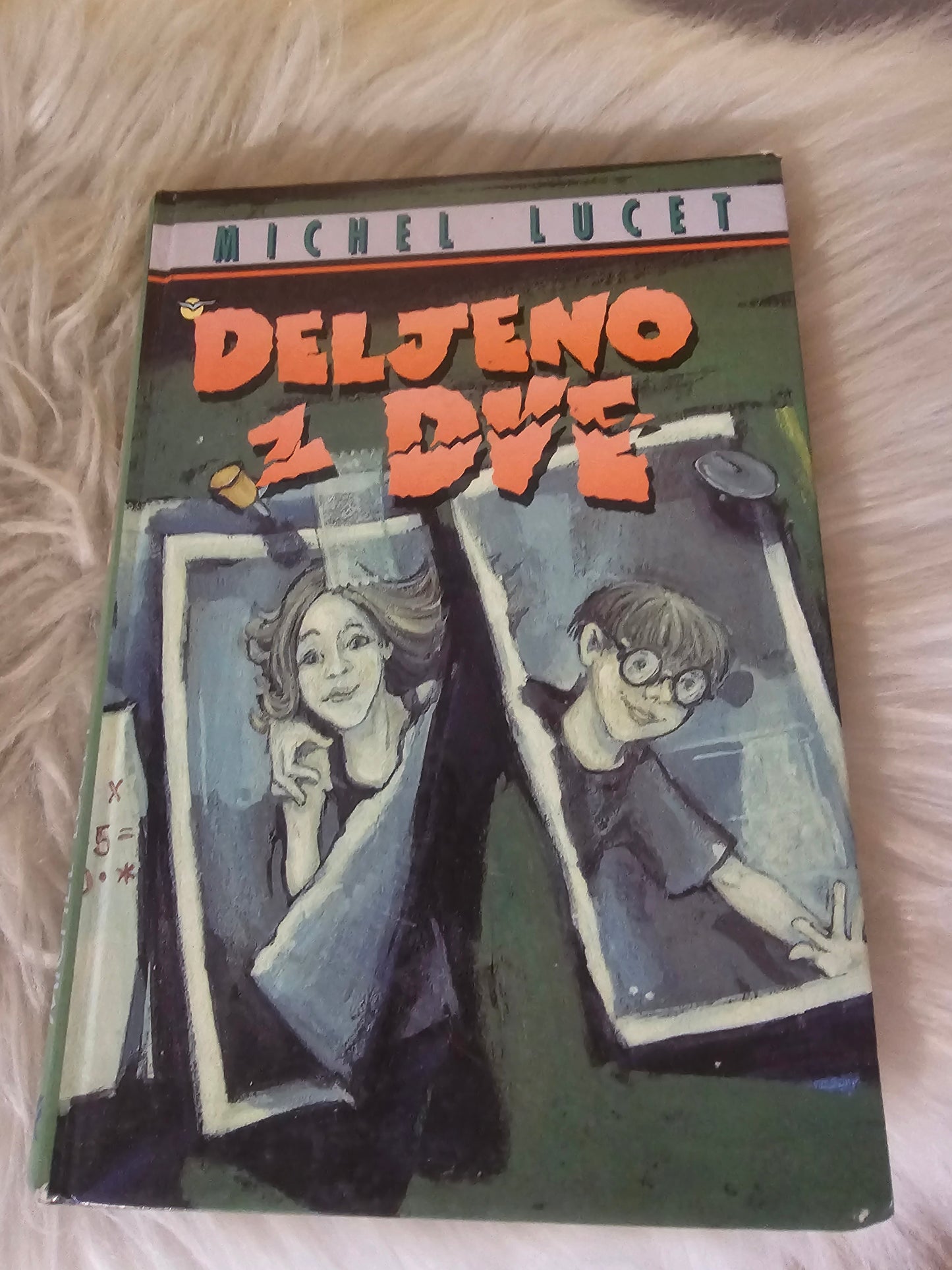Deljeno z dve Michel Lucet