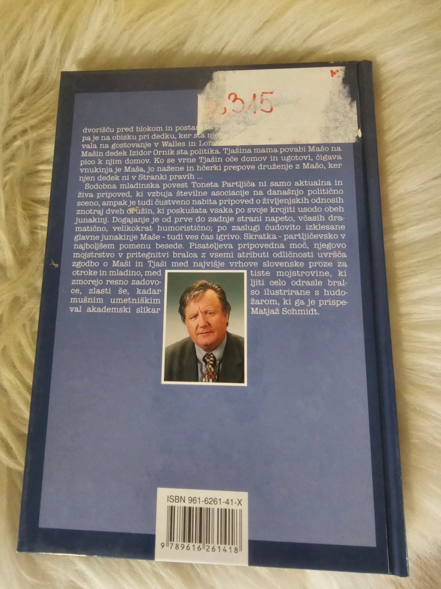 Maša in Tjaša Tone Partljič