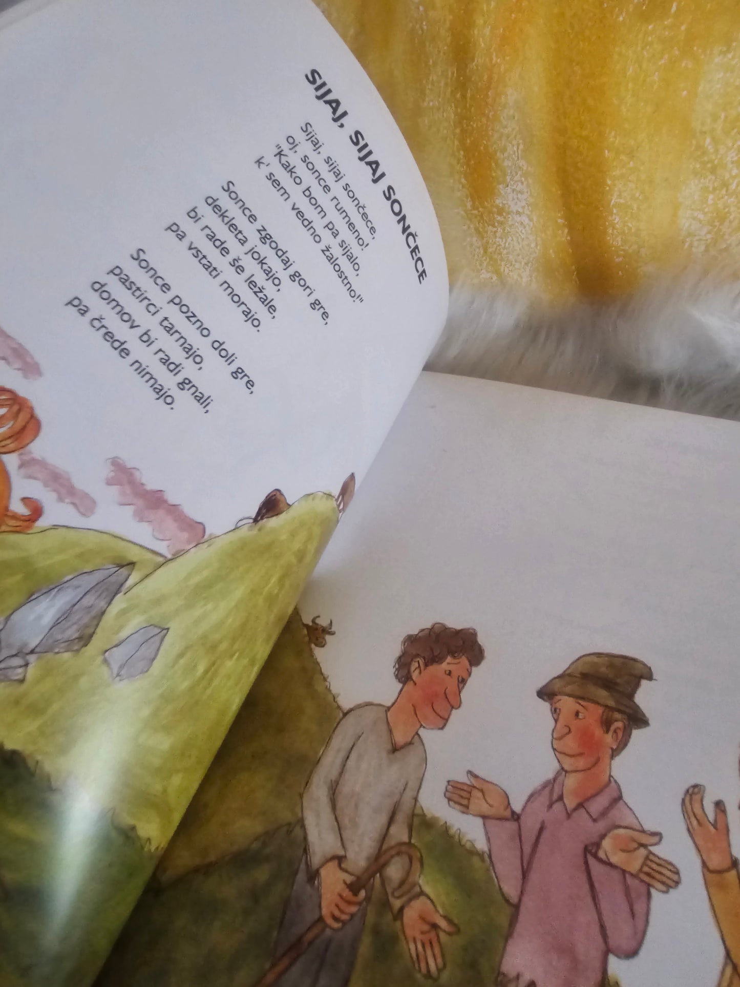 Barčica slovenske ljudske pesmi za otroke Erimas