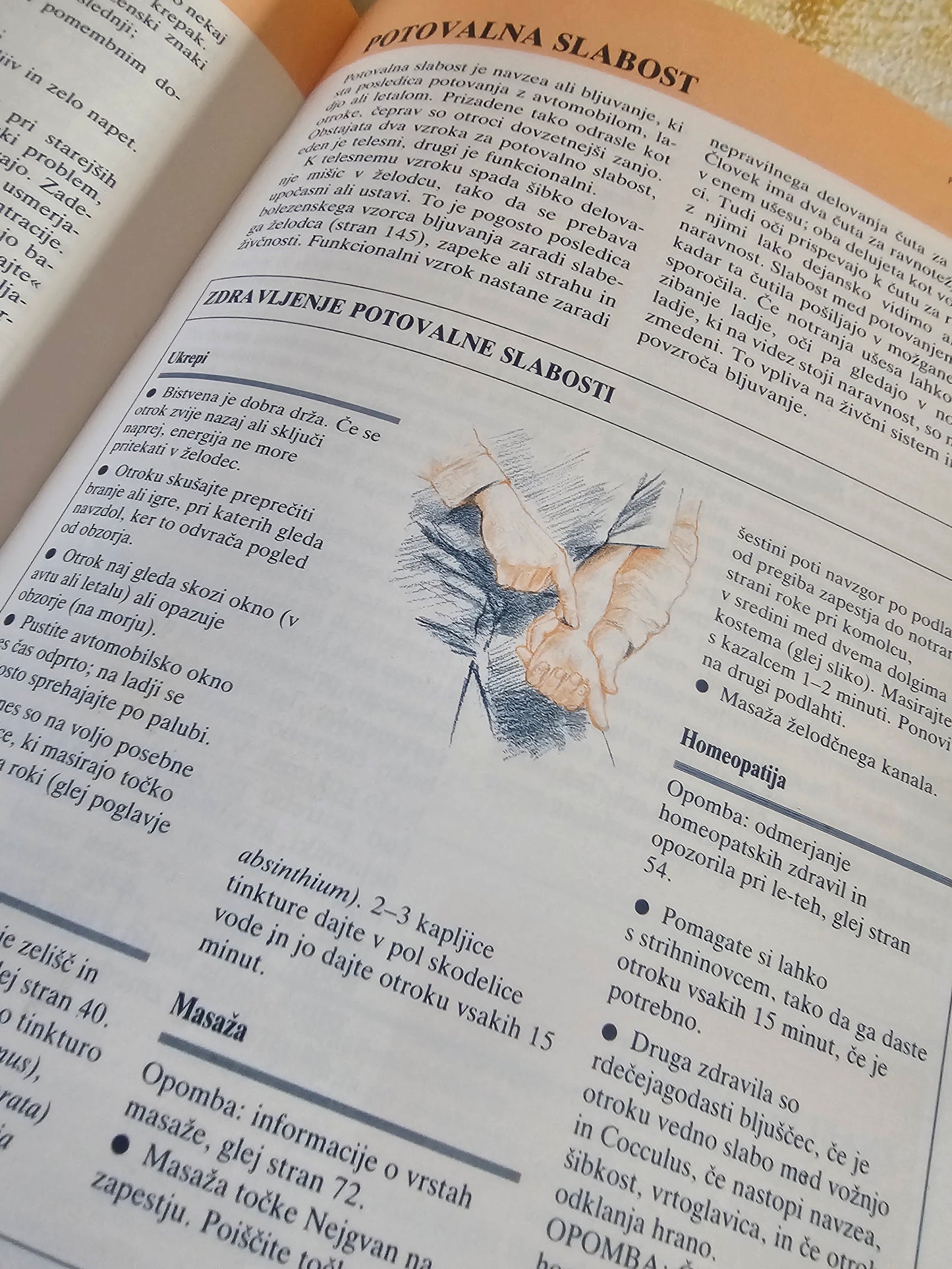 Vodnik naravne medicine za otroke Julian Scott