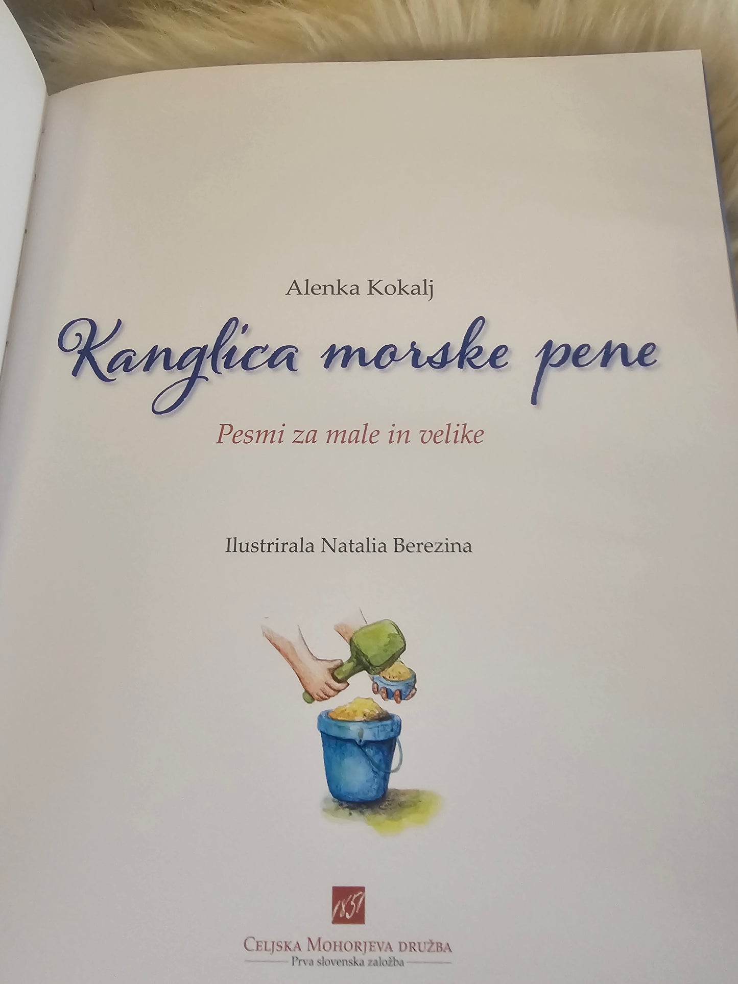 Kanglica morske pene Alenka Kokalj