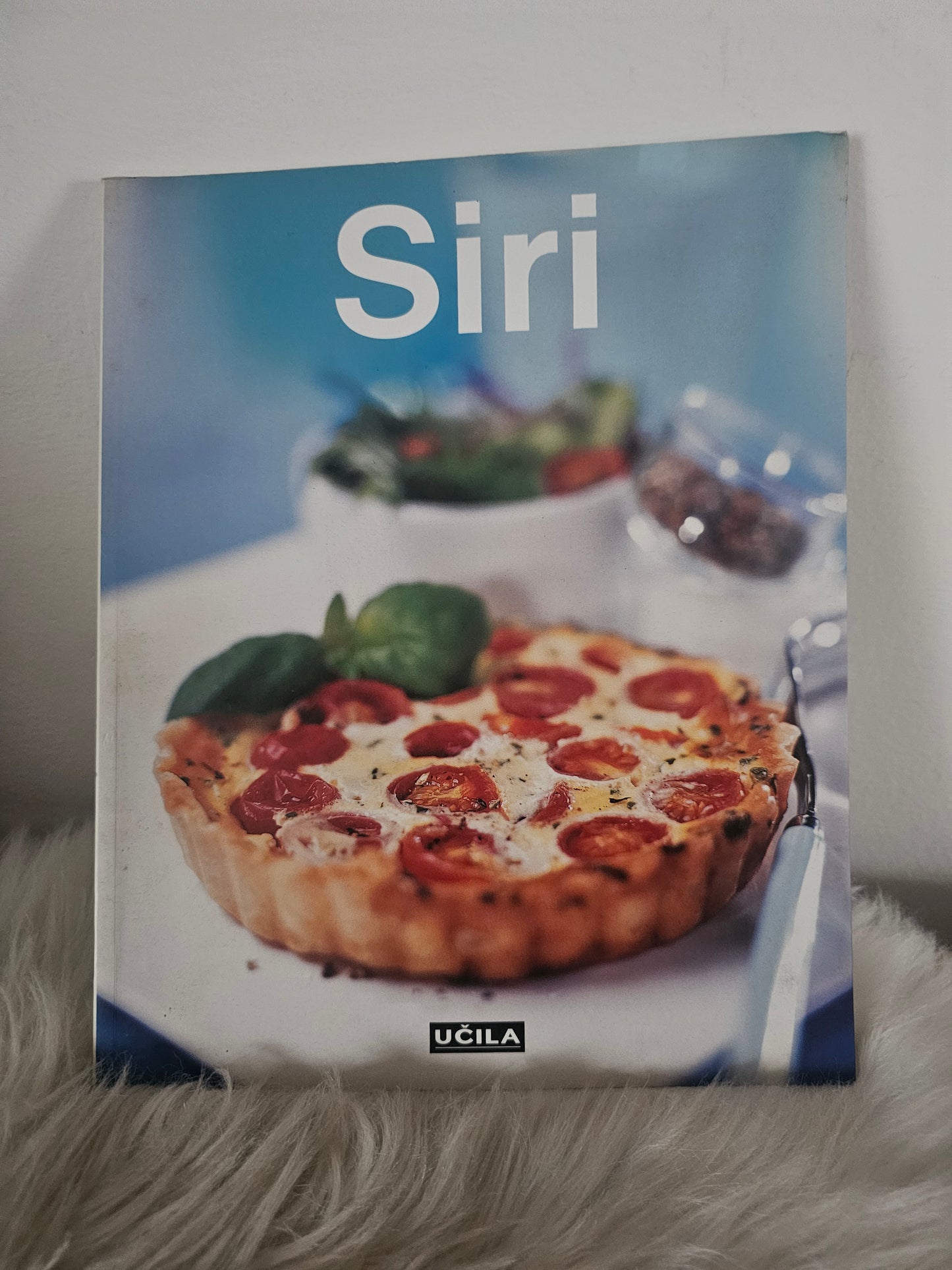 Siri, Kava, Sendviči Učila