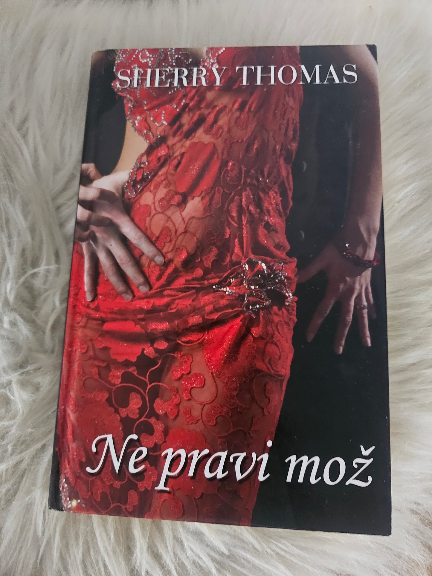 Ne pravi mož Sherry Thomas