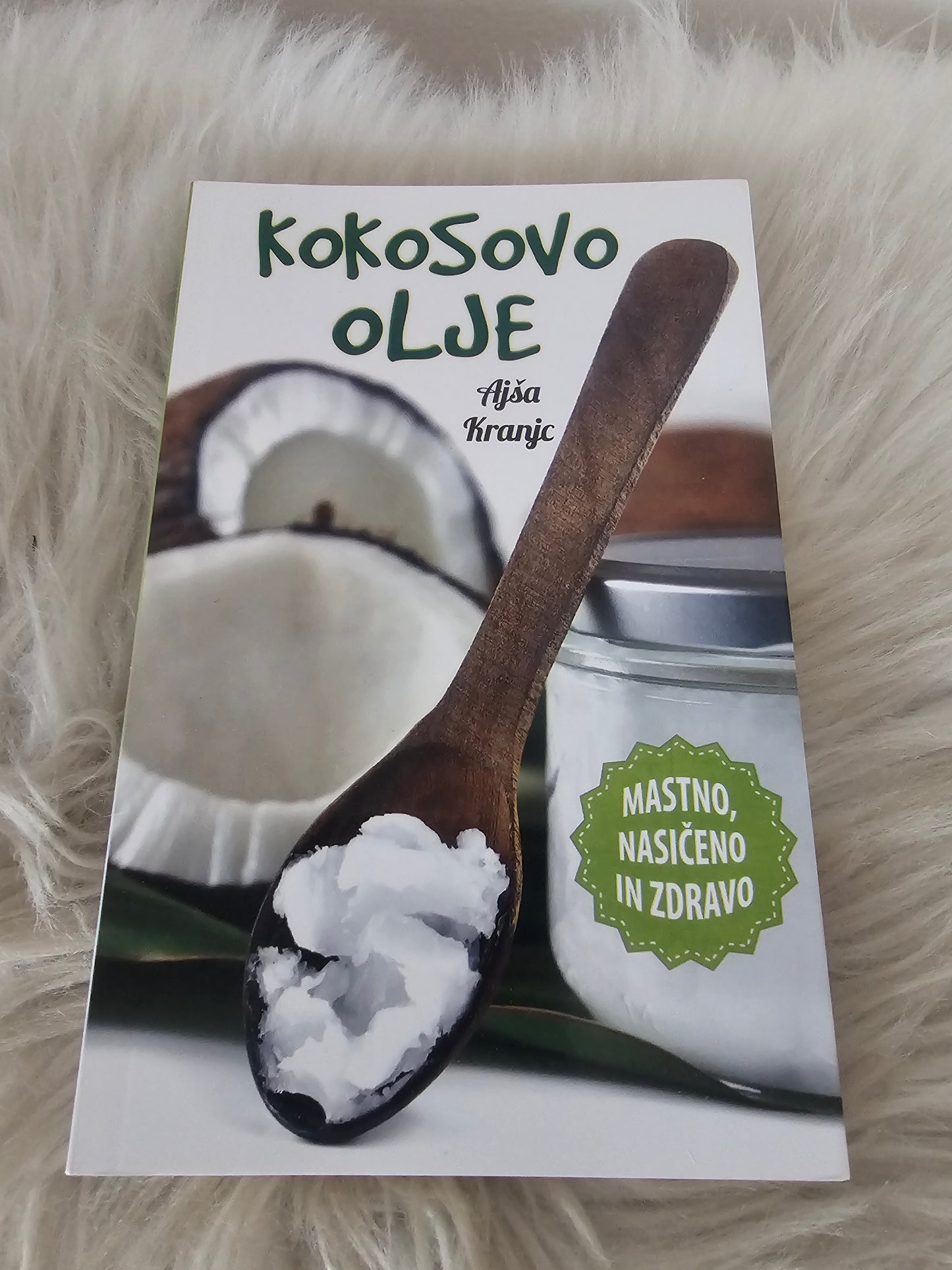 Kokosovo olje Ajša Kranjc