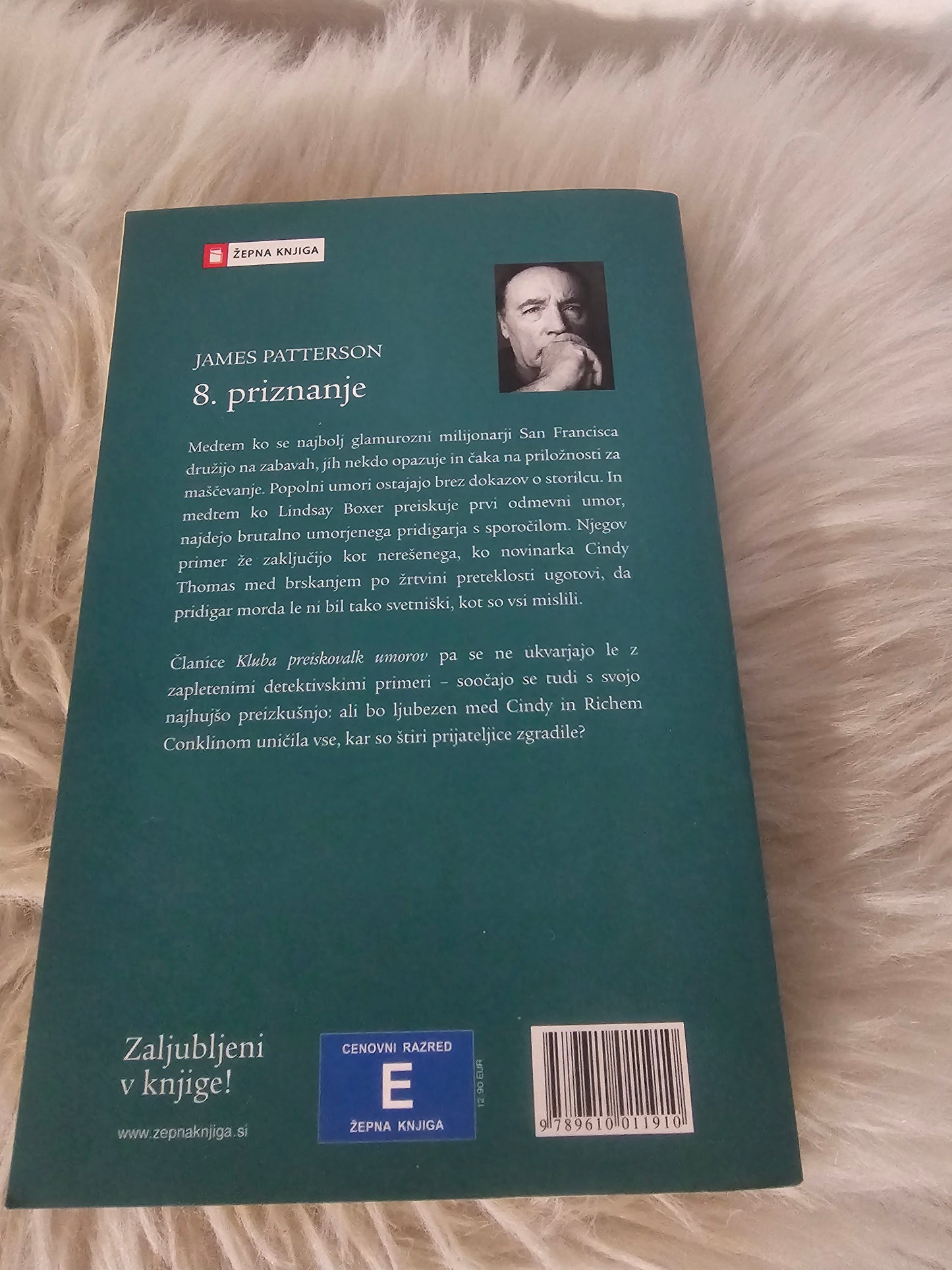 8. priznanje James Patteerson