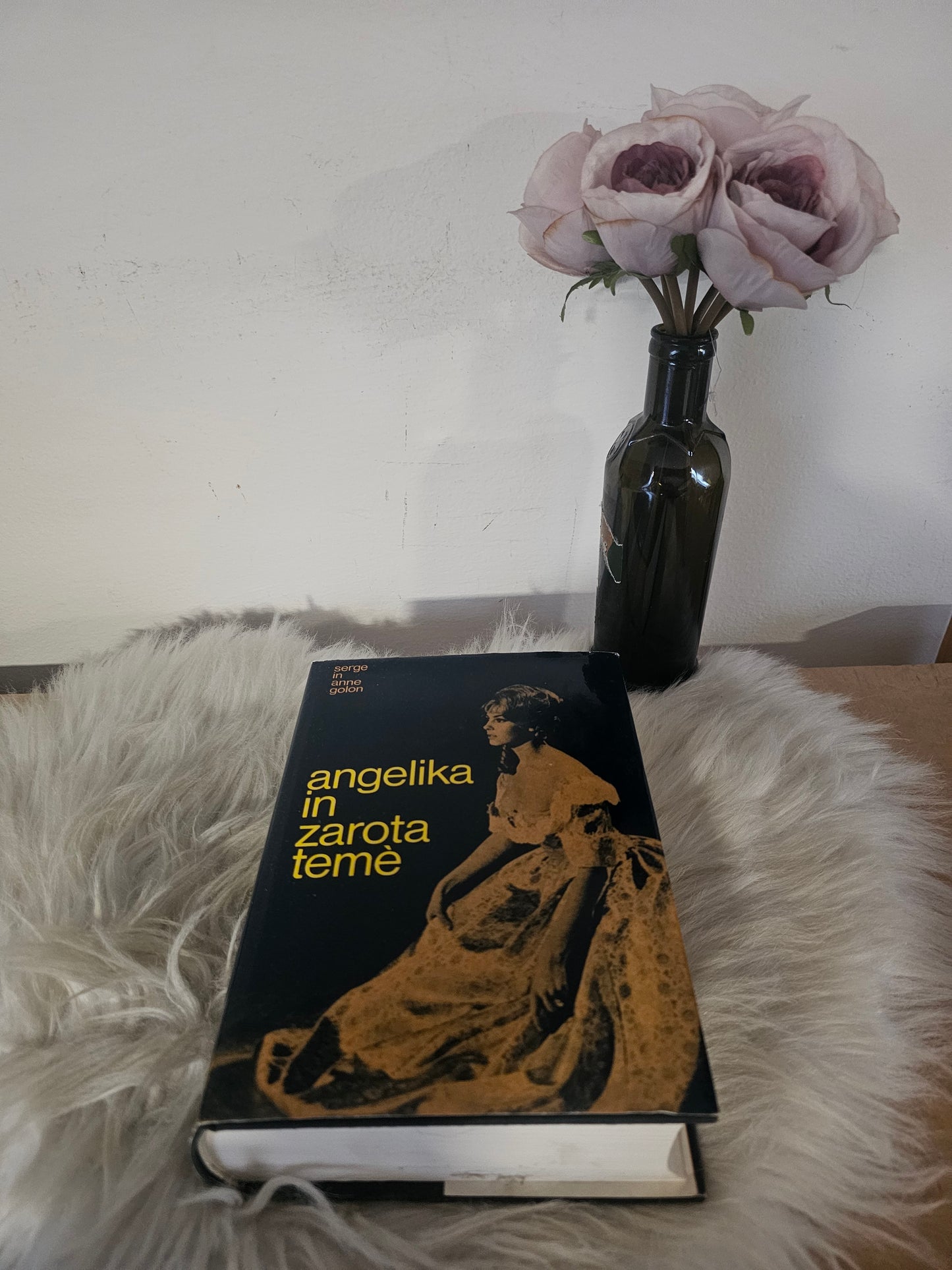 Angelike Anne in Serge Golon