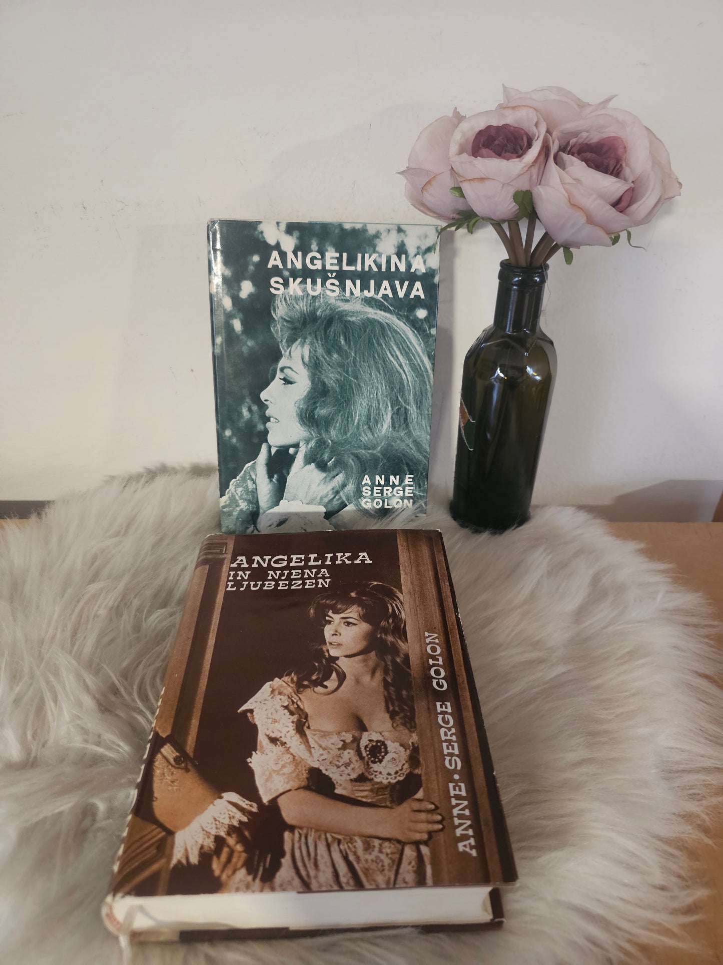 Angelike Anne in Serge Golon