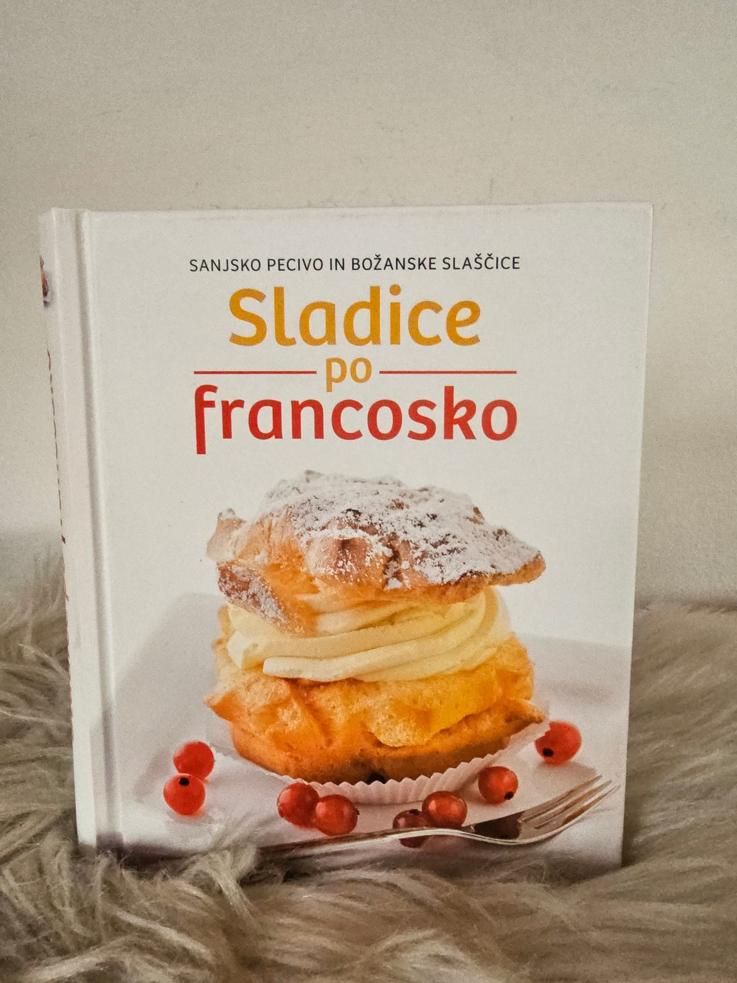 Sladice po francosko več avtorjev