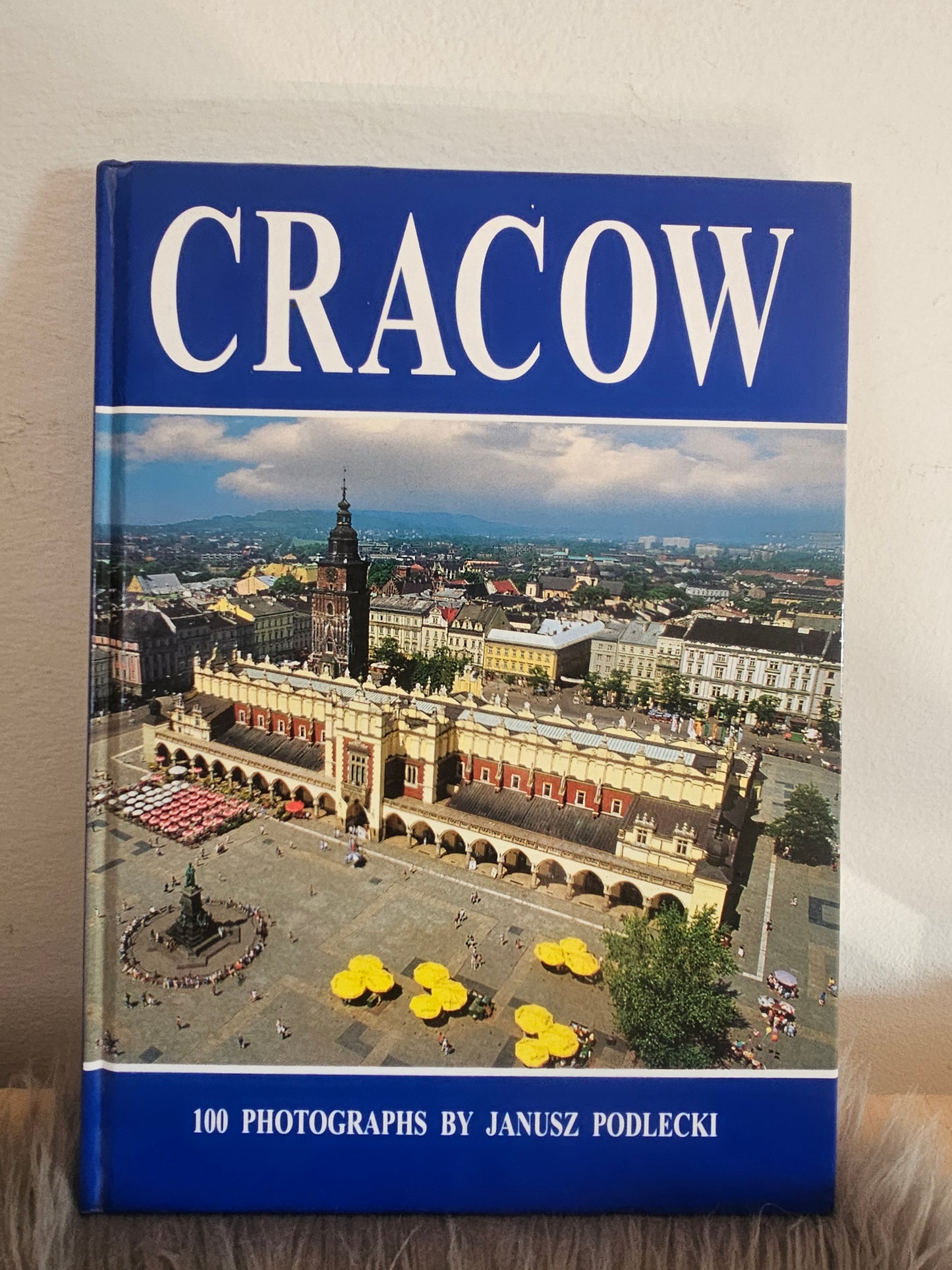 Cracow več avtorjev