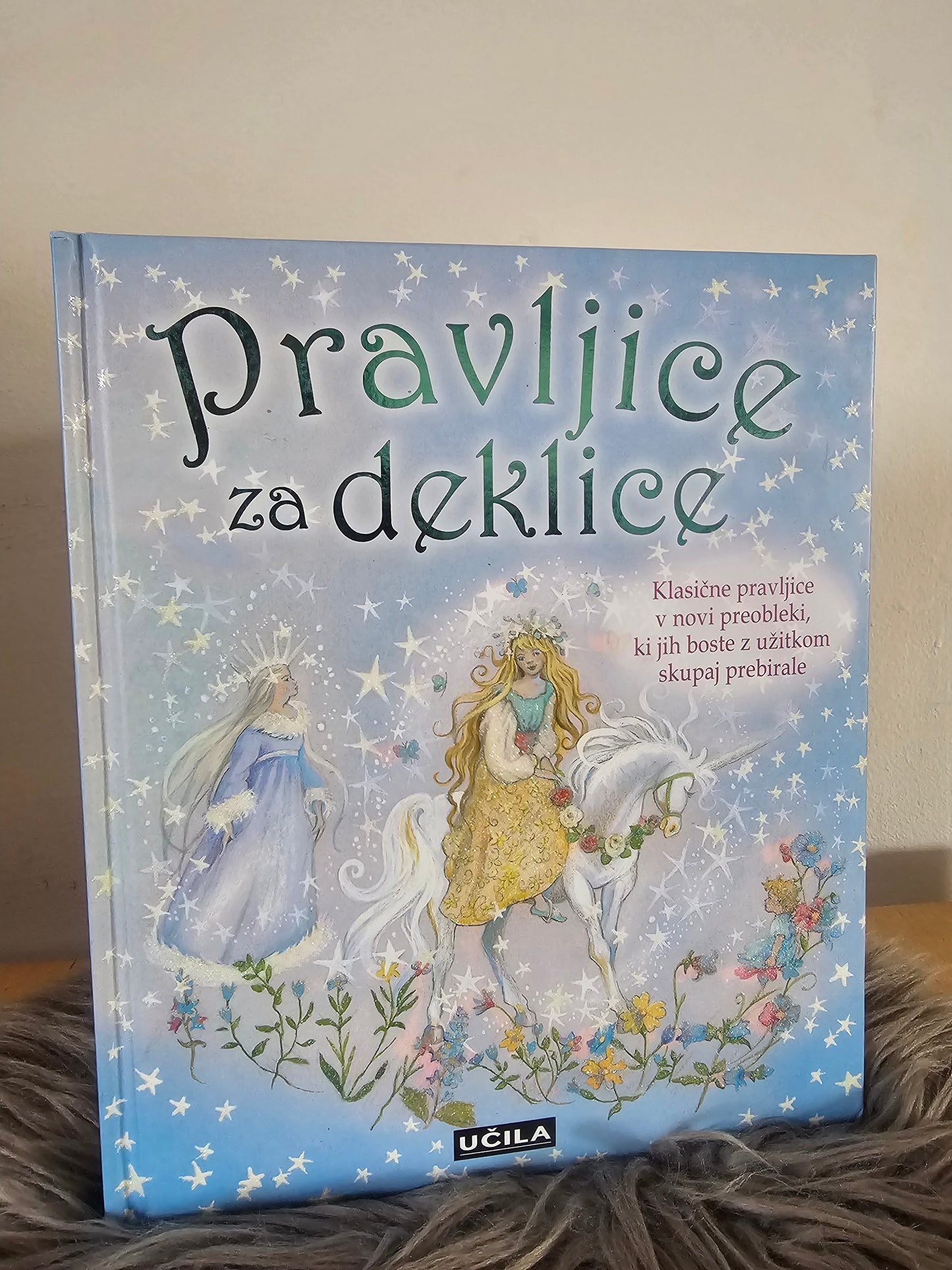Pravljice za deklice Učila