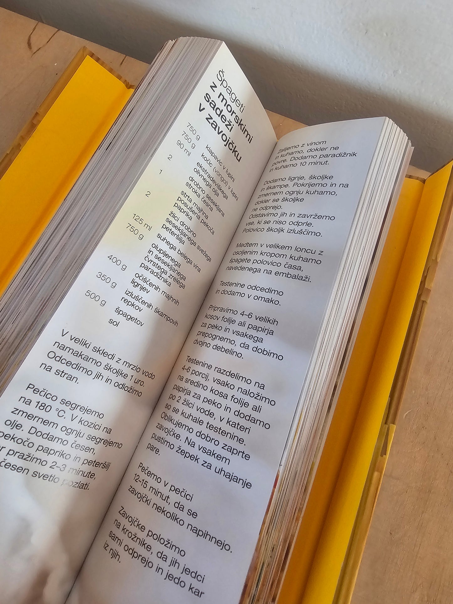 Špageti, več kot 130 receptov Mladinska knjiga