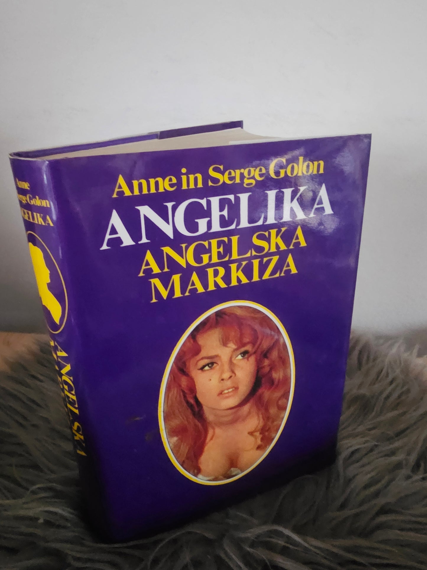 Angelika Angelska markiza Anne in Serge Golon