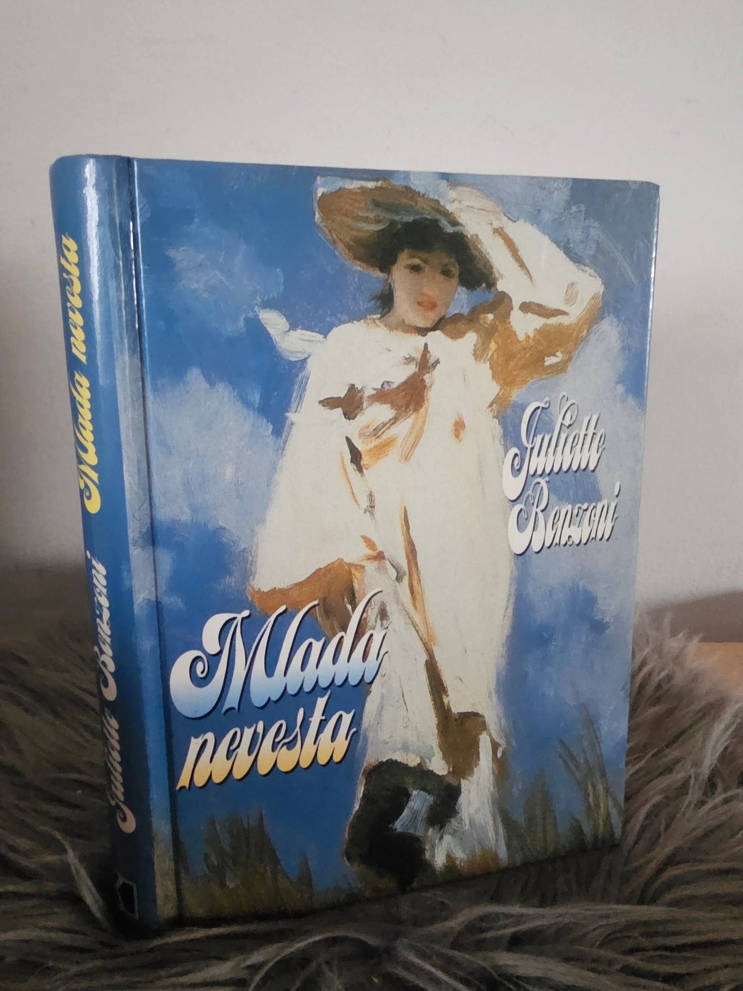 Mlada nevesta Juliette Benzoni