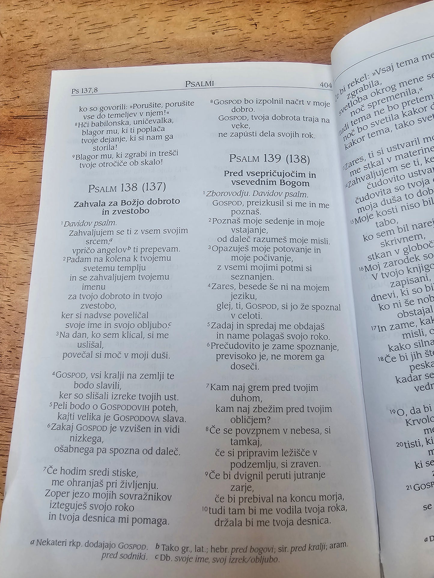 Nova zaveza in psalmi Sveto pismo Društvo Svetopisemska družba