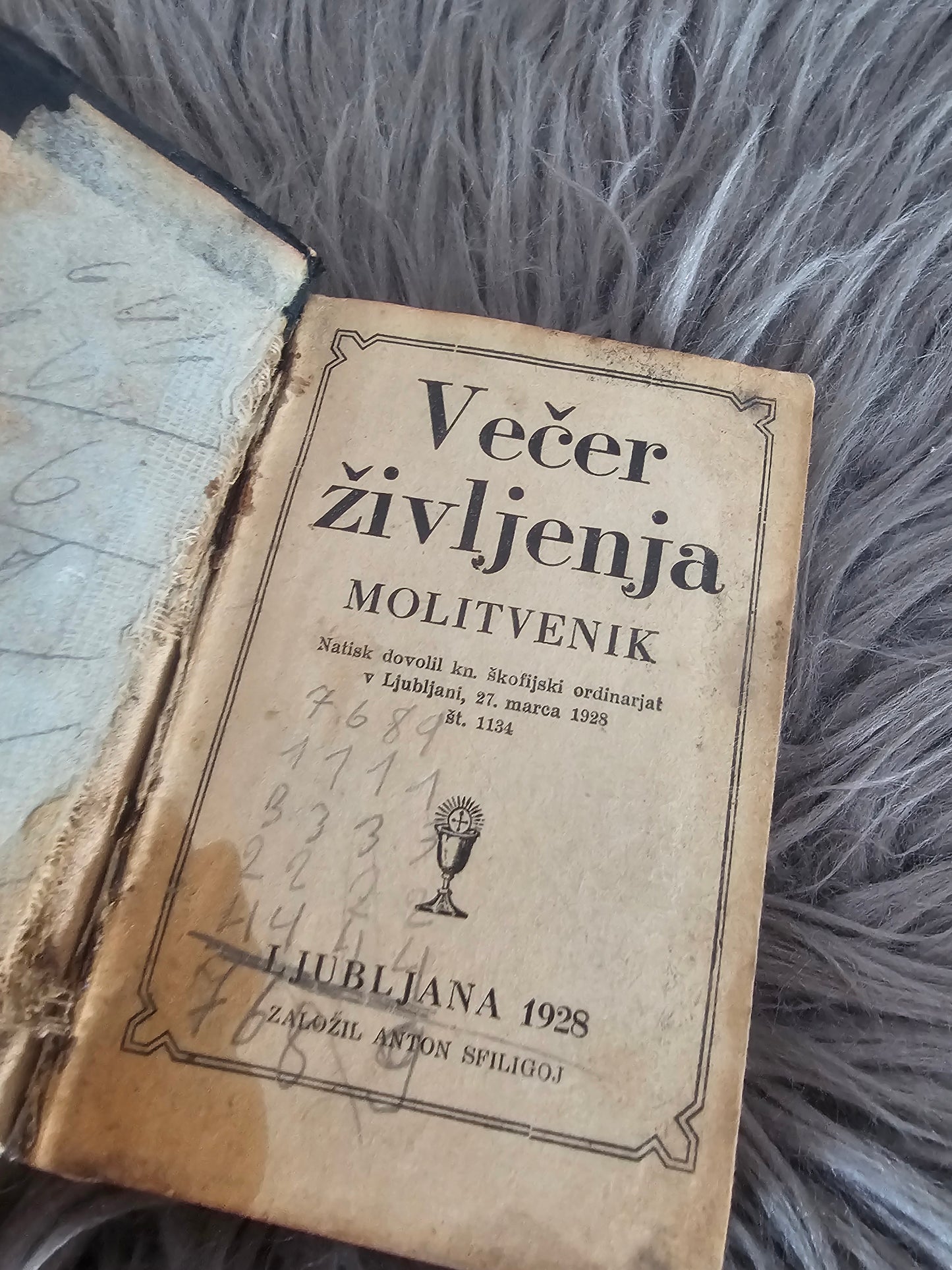 Večer življenje molitvenik založil Anton Sfiligoj