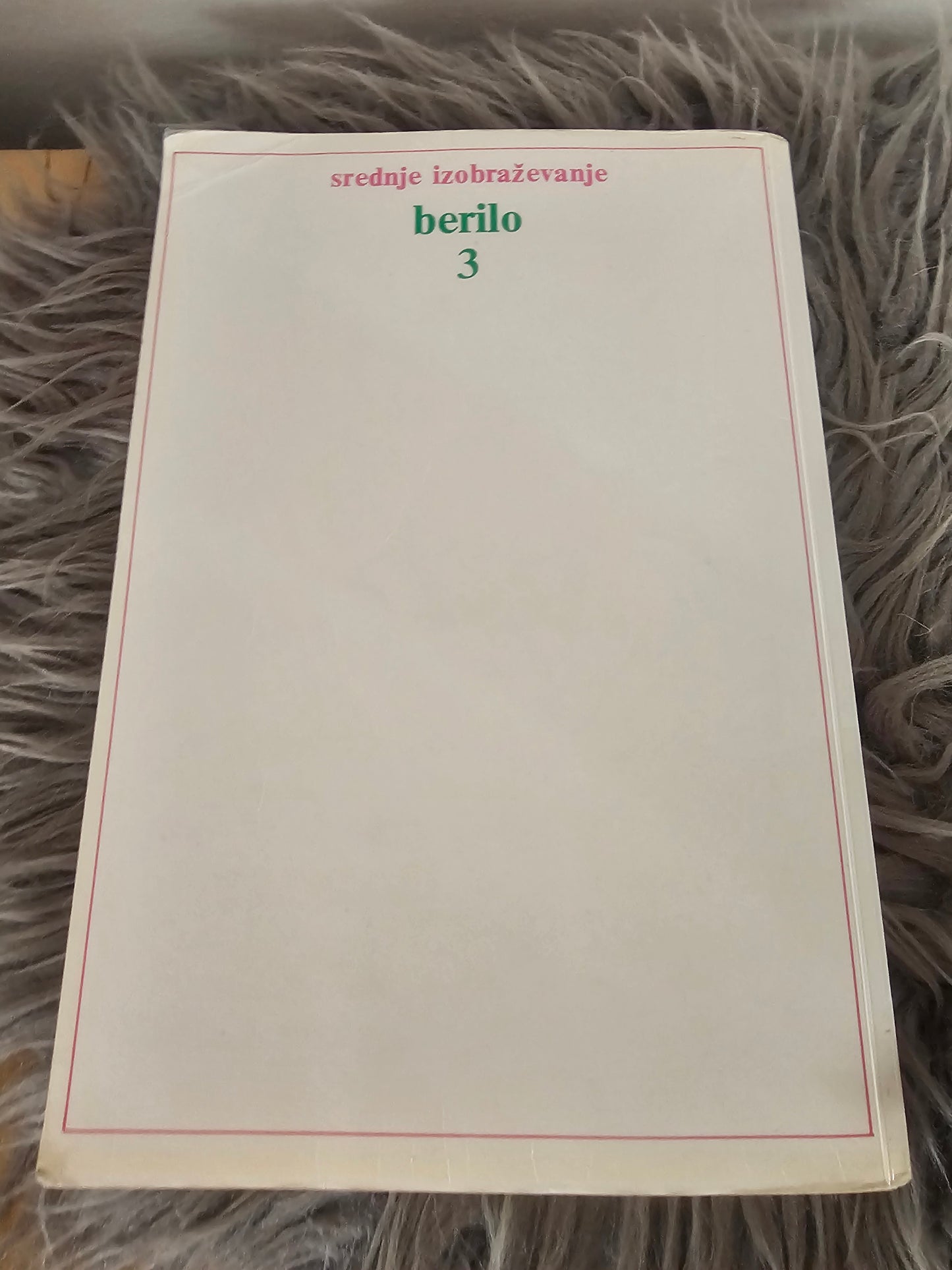 Srednje izobraževanje berilo  3  več avtorjev