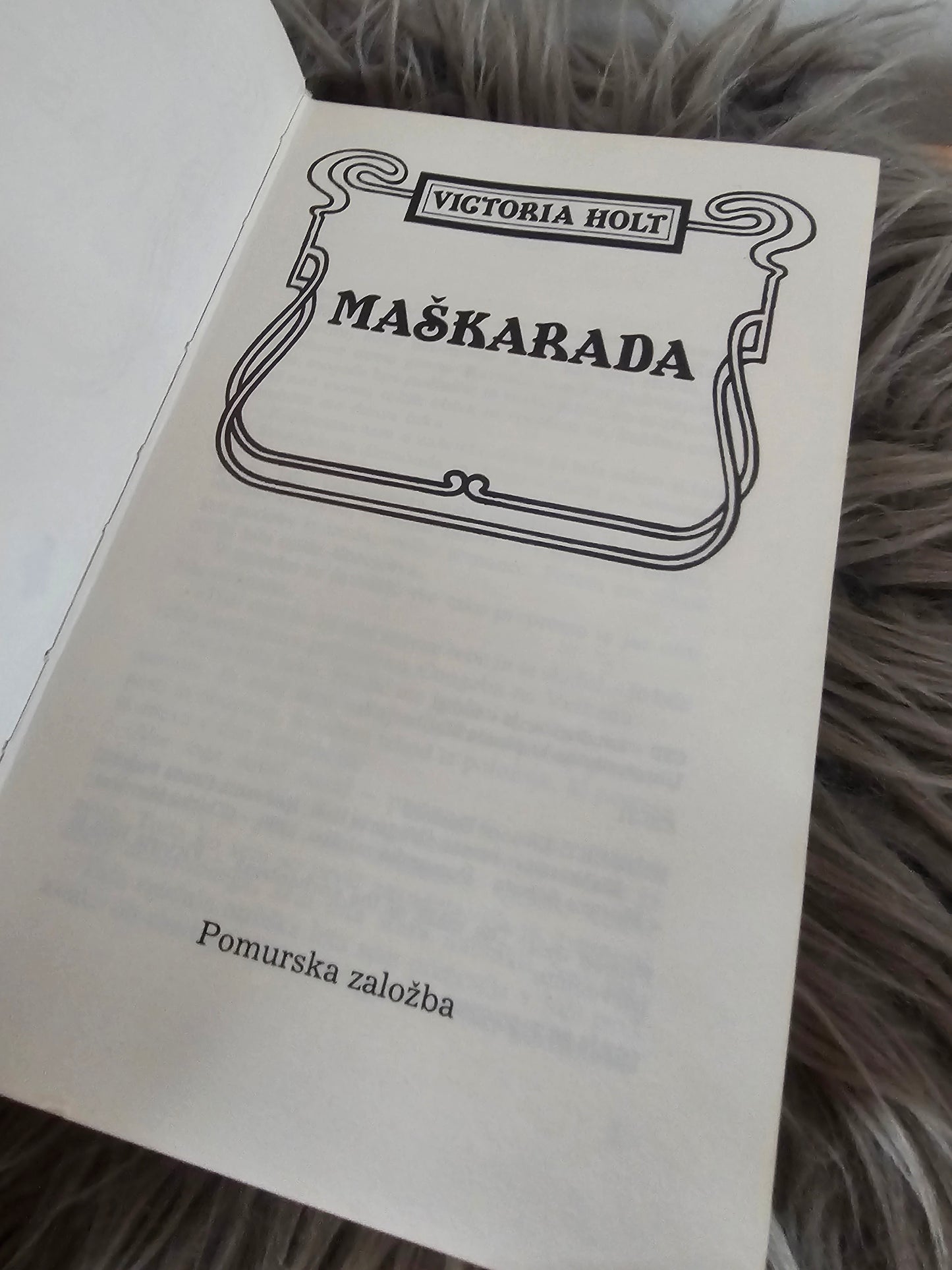Maškarada Victoria Holt