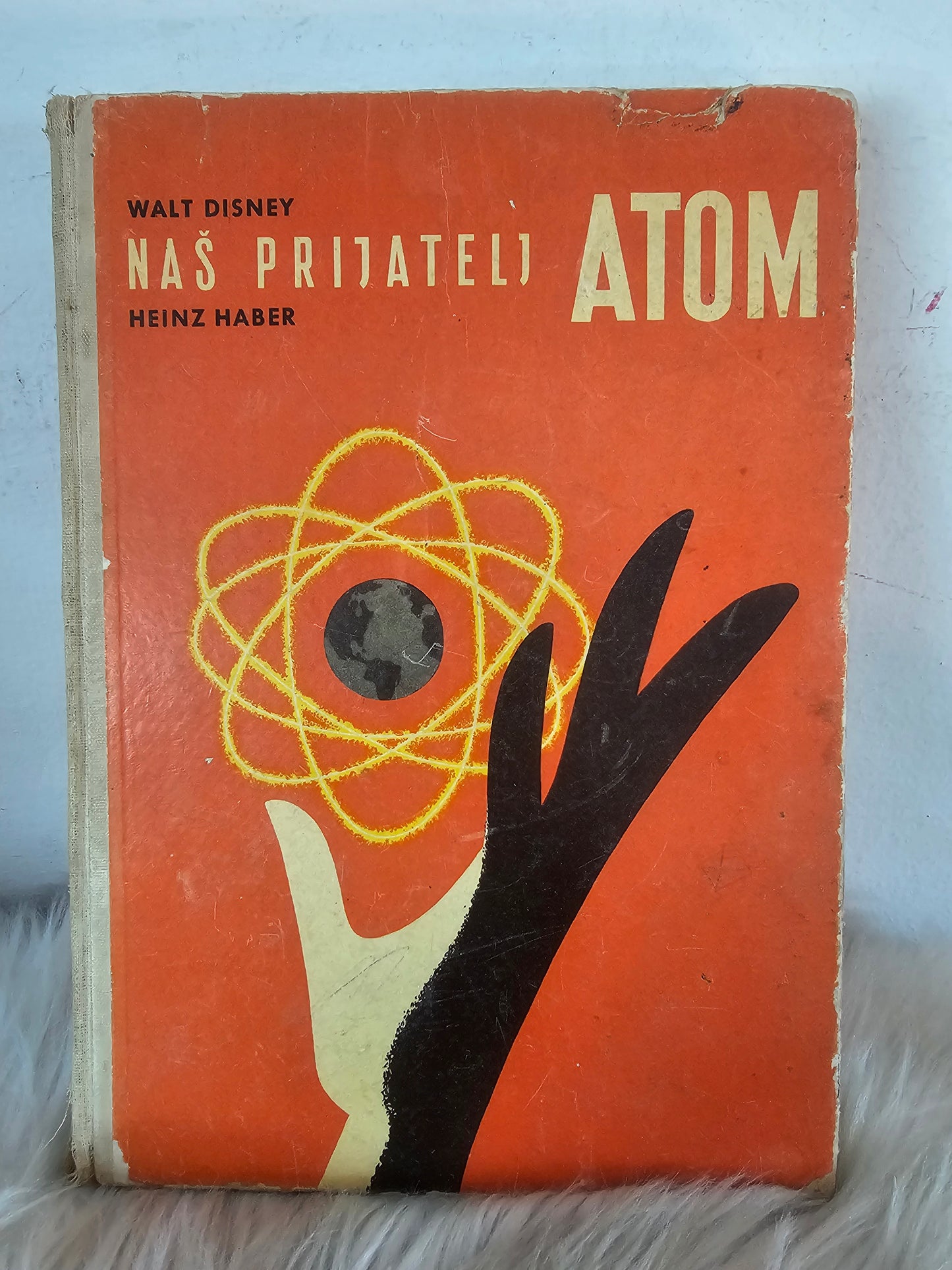 Naš prijatelj atom Walt Disney