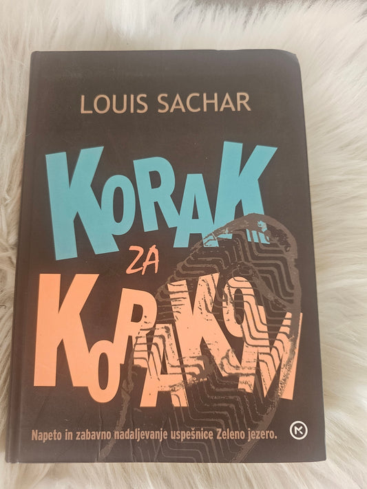 Korak za korakom Louis Sachar