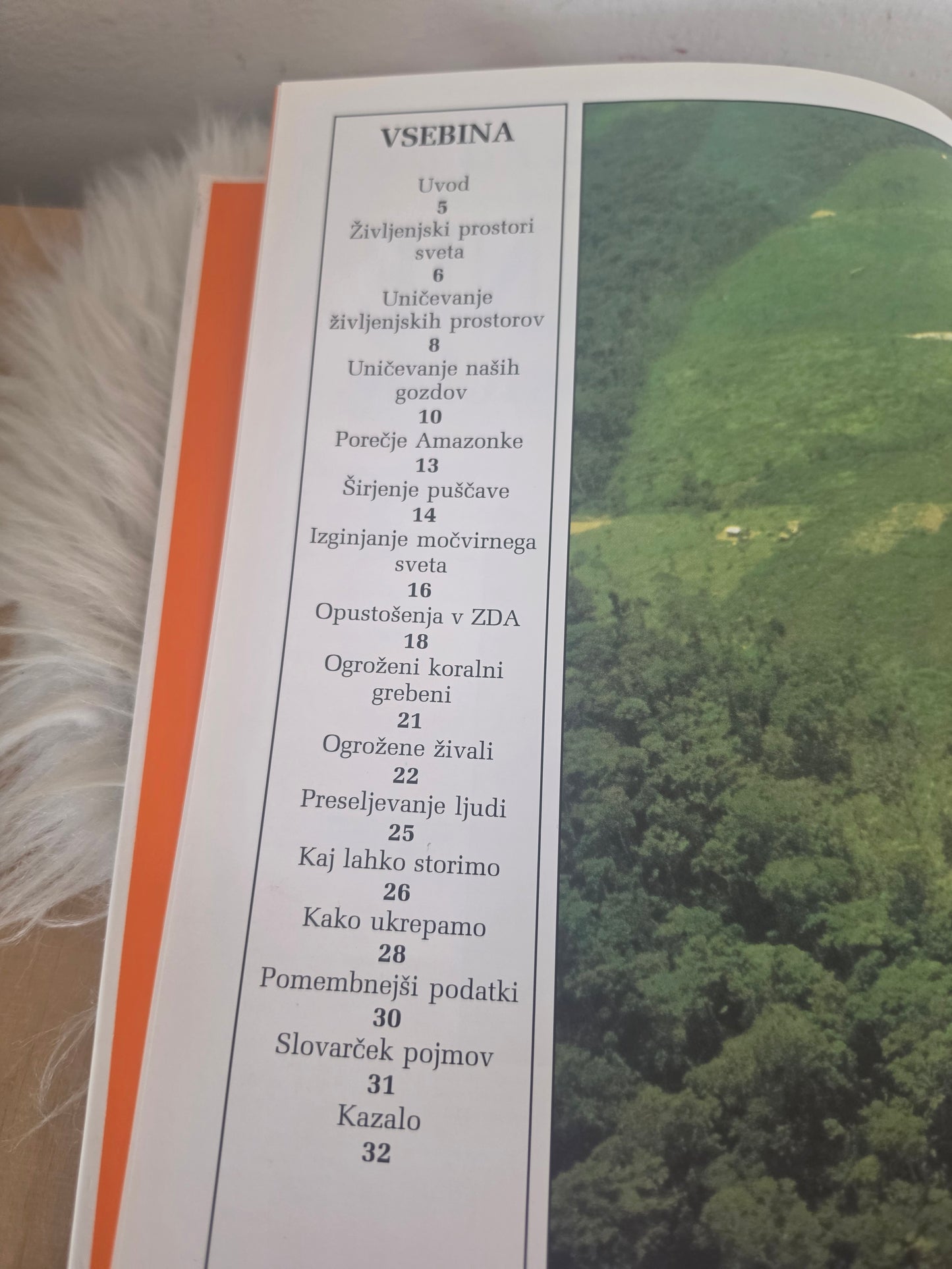 Posegi v naravo Uničevanje življenjskih prostorov Dzs