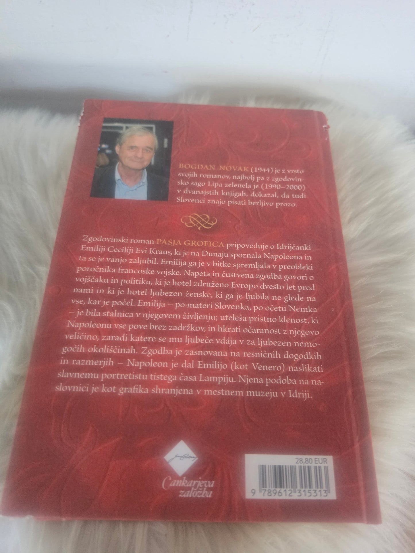 Pasja grofica Bogdan Novak