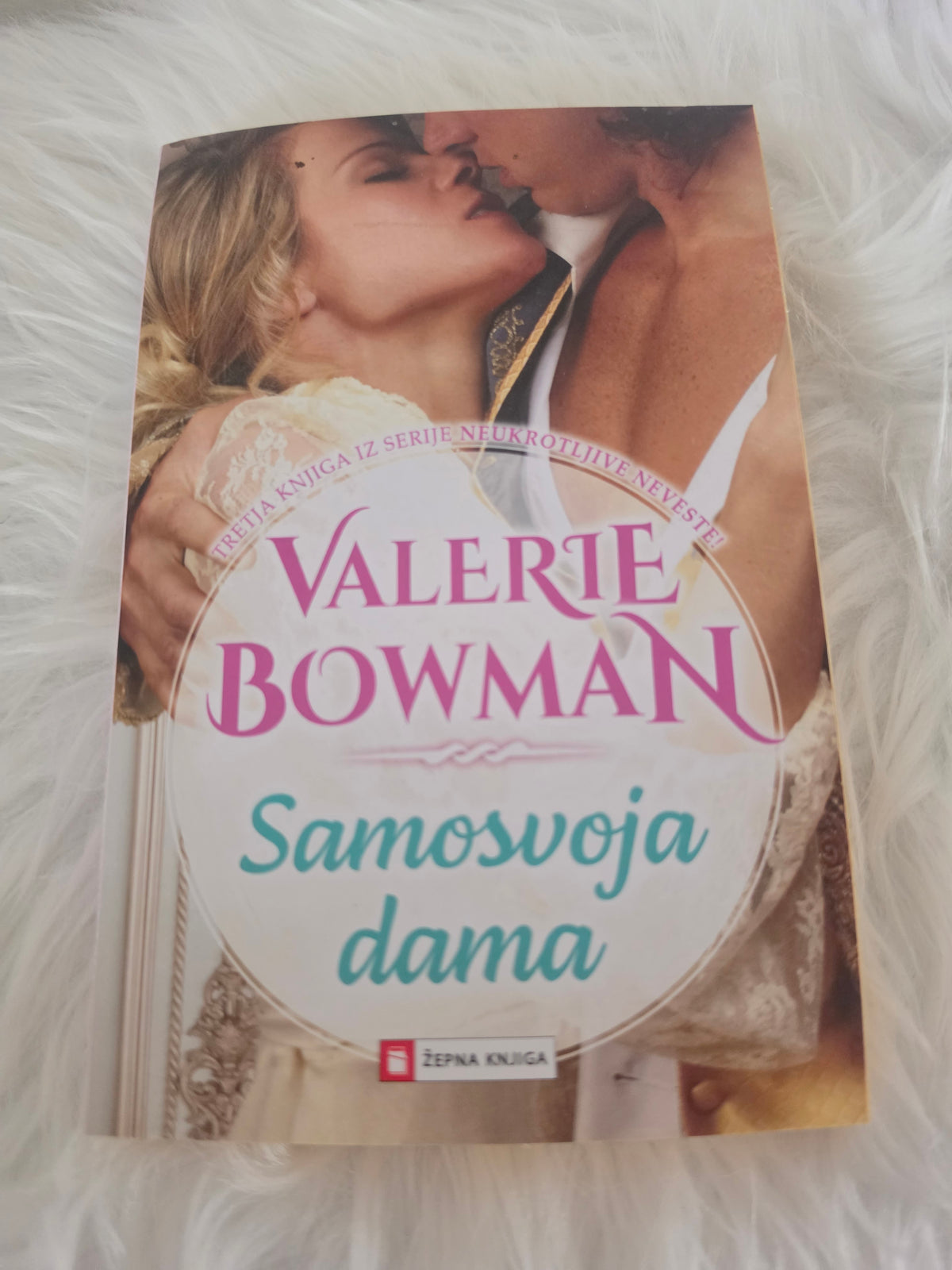 Samosvoja dama Valerie Bowman
