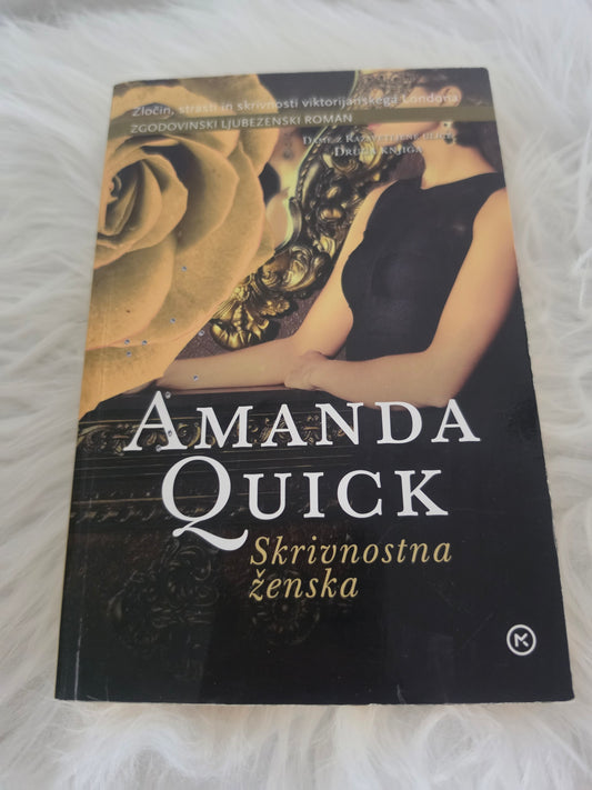 Skrivnostna ženska Amanda Quick