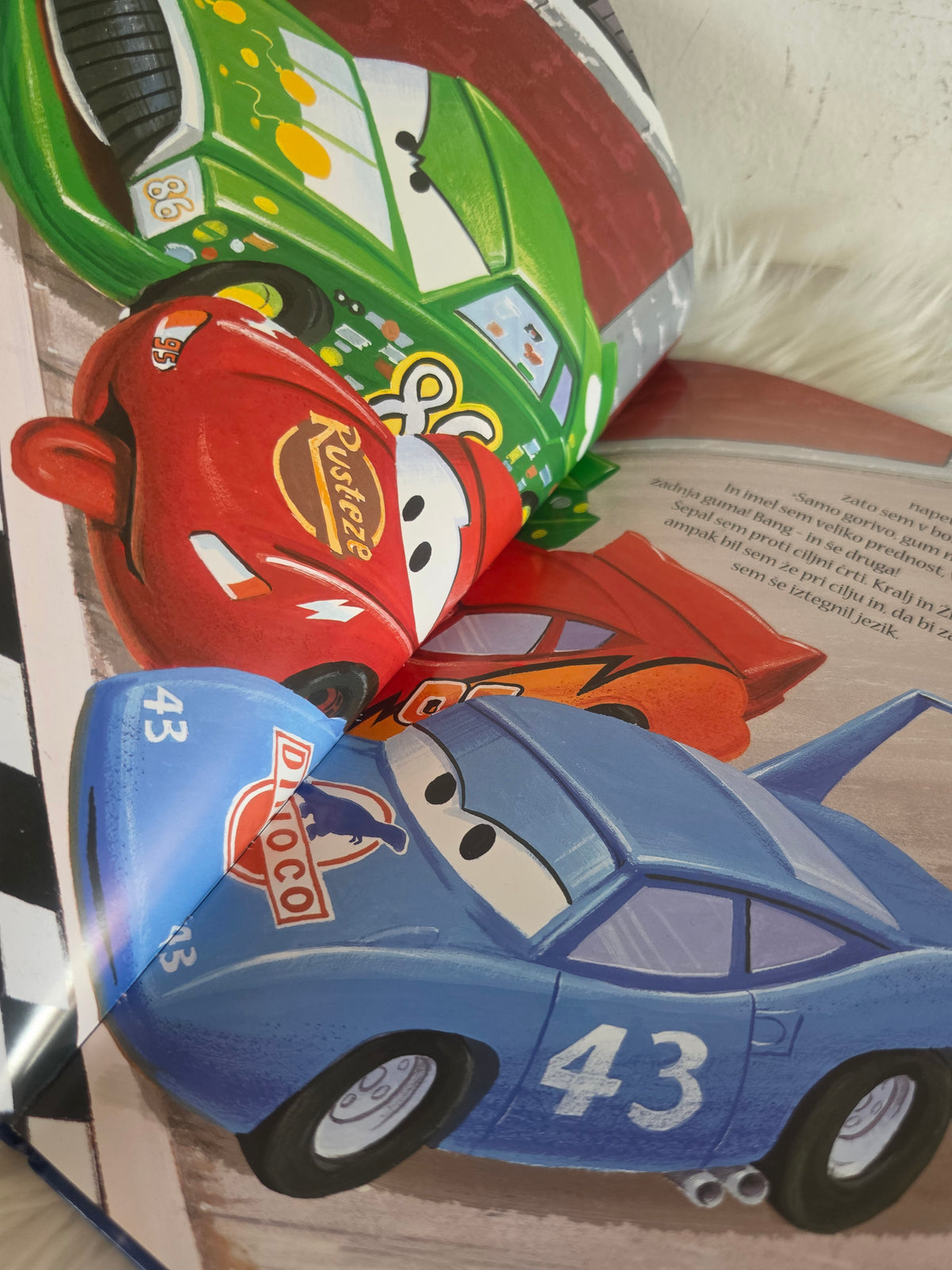 Avtomobili Disney